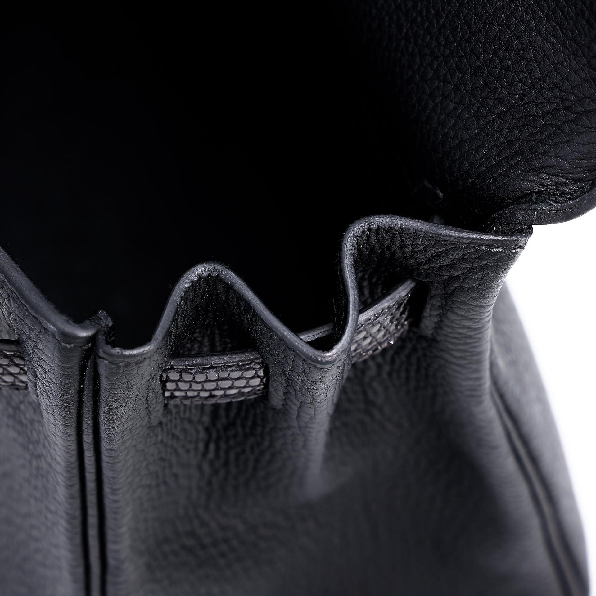 Very Good ( Rank A) HERMÈS Kelly 25 Touch Black (89) Togo Lizard Gold hardware Z (2021) - 19