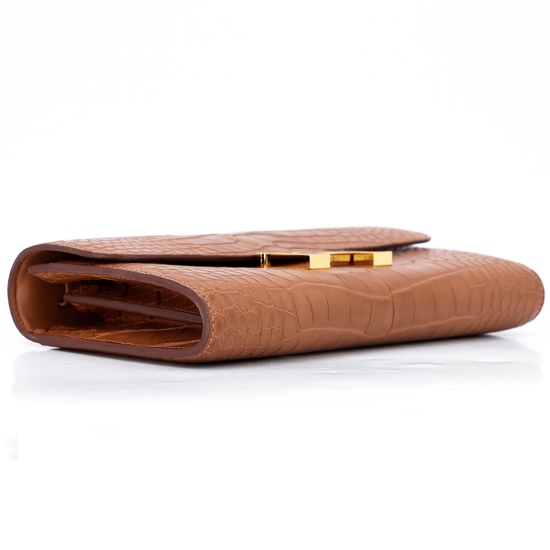 Unused ( Rank NS ) HERMÈS Constance To Go Gold (37) Matte Alligator Gold hardware Z (2021) - 6