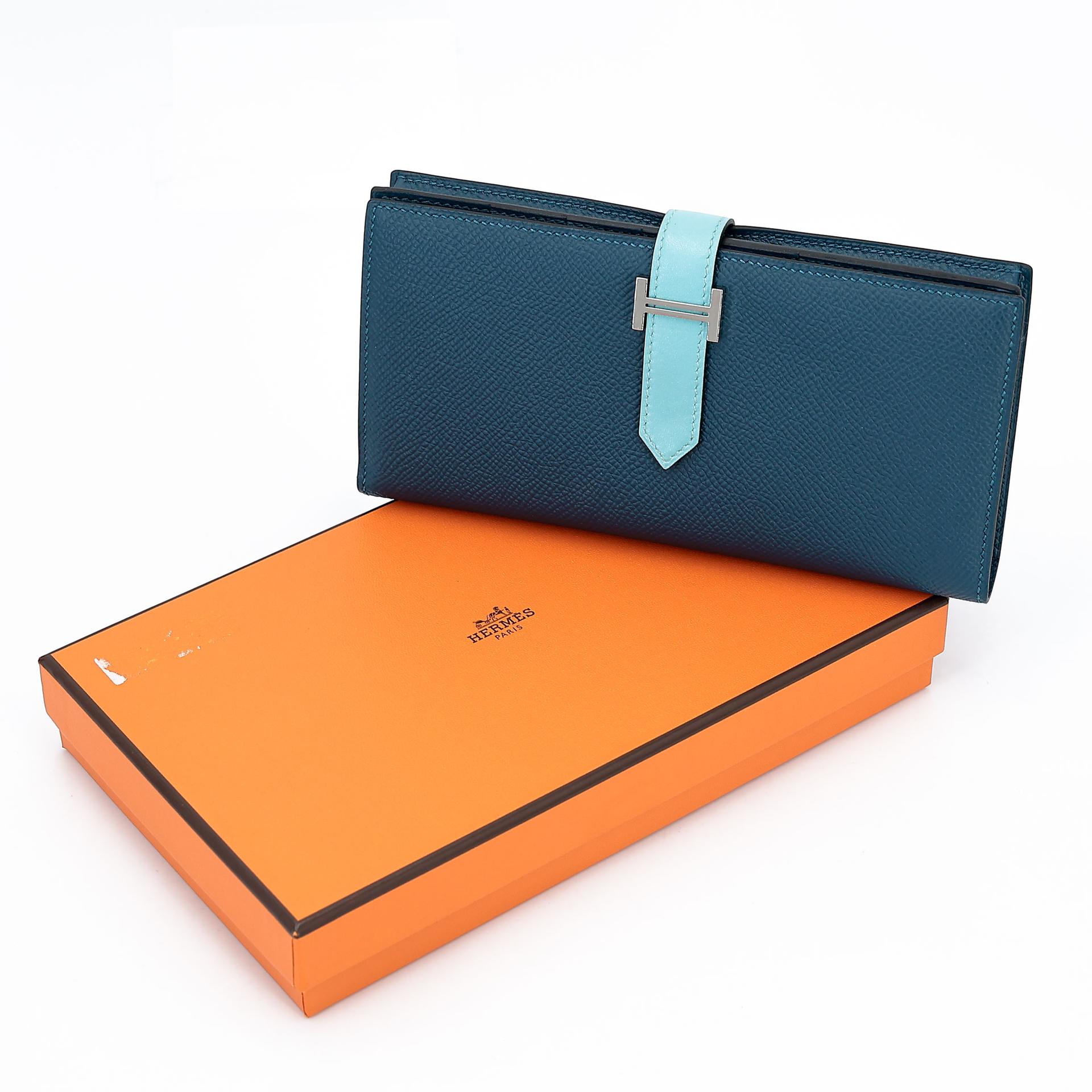 Very Good ( Rank A) HERMÈS Bearn Souffle wallet Colvert (1P) Bleu Atoll (3P) Epsom Tadelakt Palladium hardware X (2016) - 24