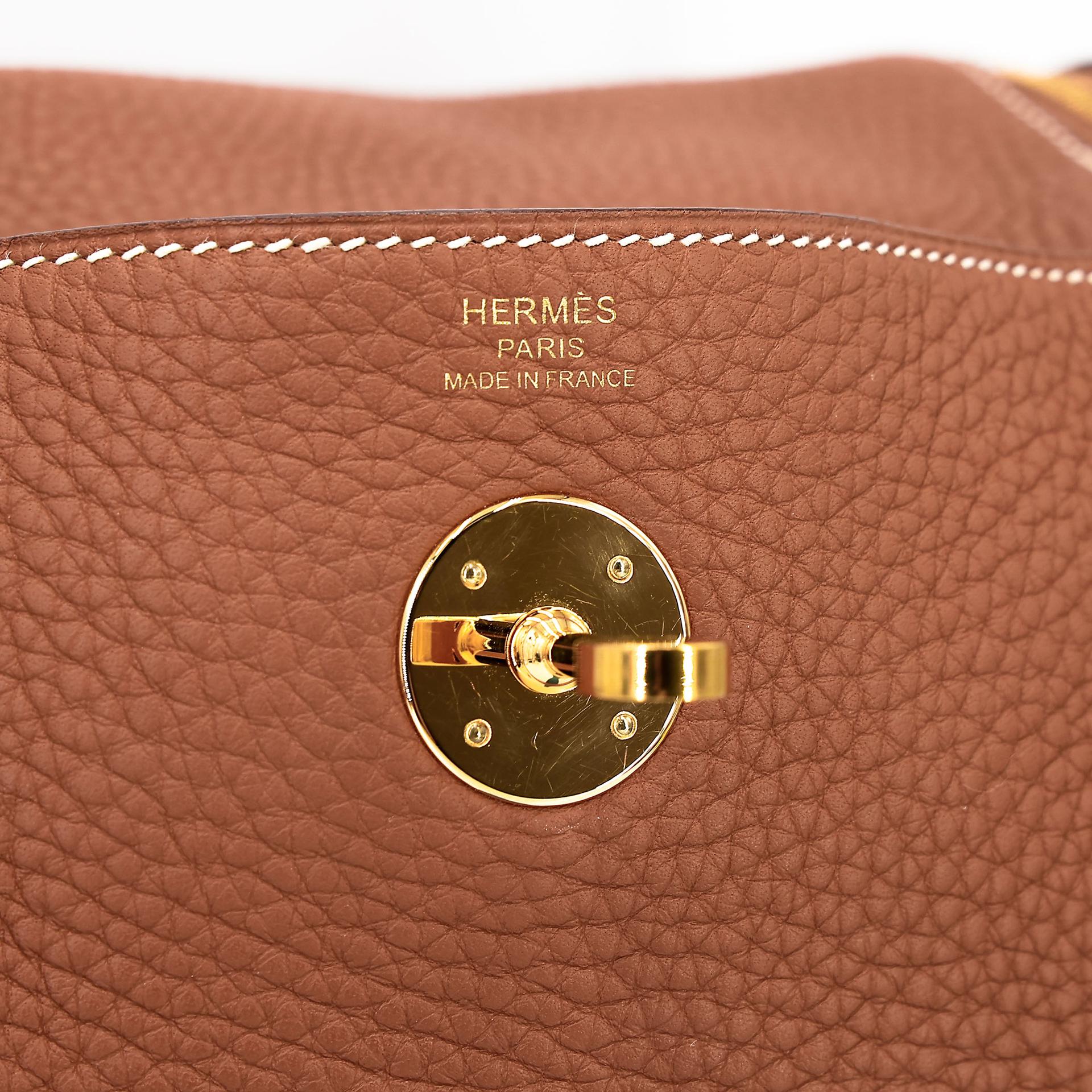 Very Good ( Rank A) HERMÈS Lindy 26 Gold (37) Clemence Gold hardware Y (2020) - 18