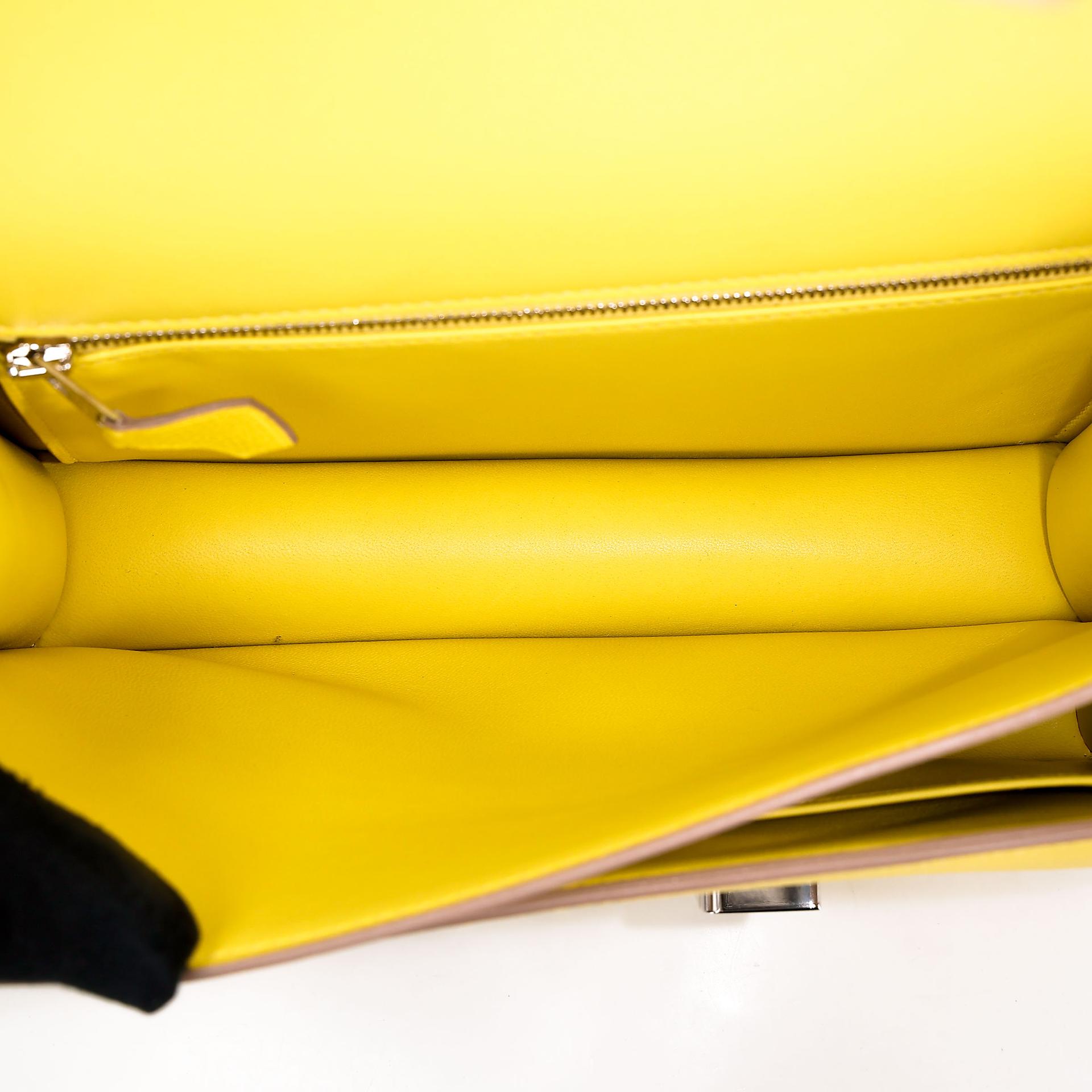 Unused ( Rank NS ) HERMÈS Constance 24 Lime (9R) Evercolor Palladium hardware D (2019) - 17