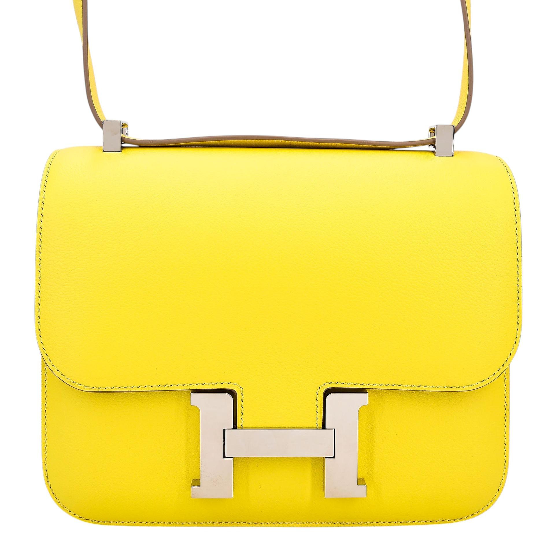 Unused ( Rank NS ) HERMÈS Constance 24 Lime (9R) Evercolor Palladium hardware D (2019) - 1