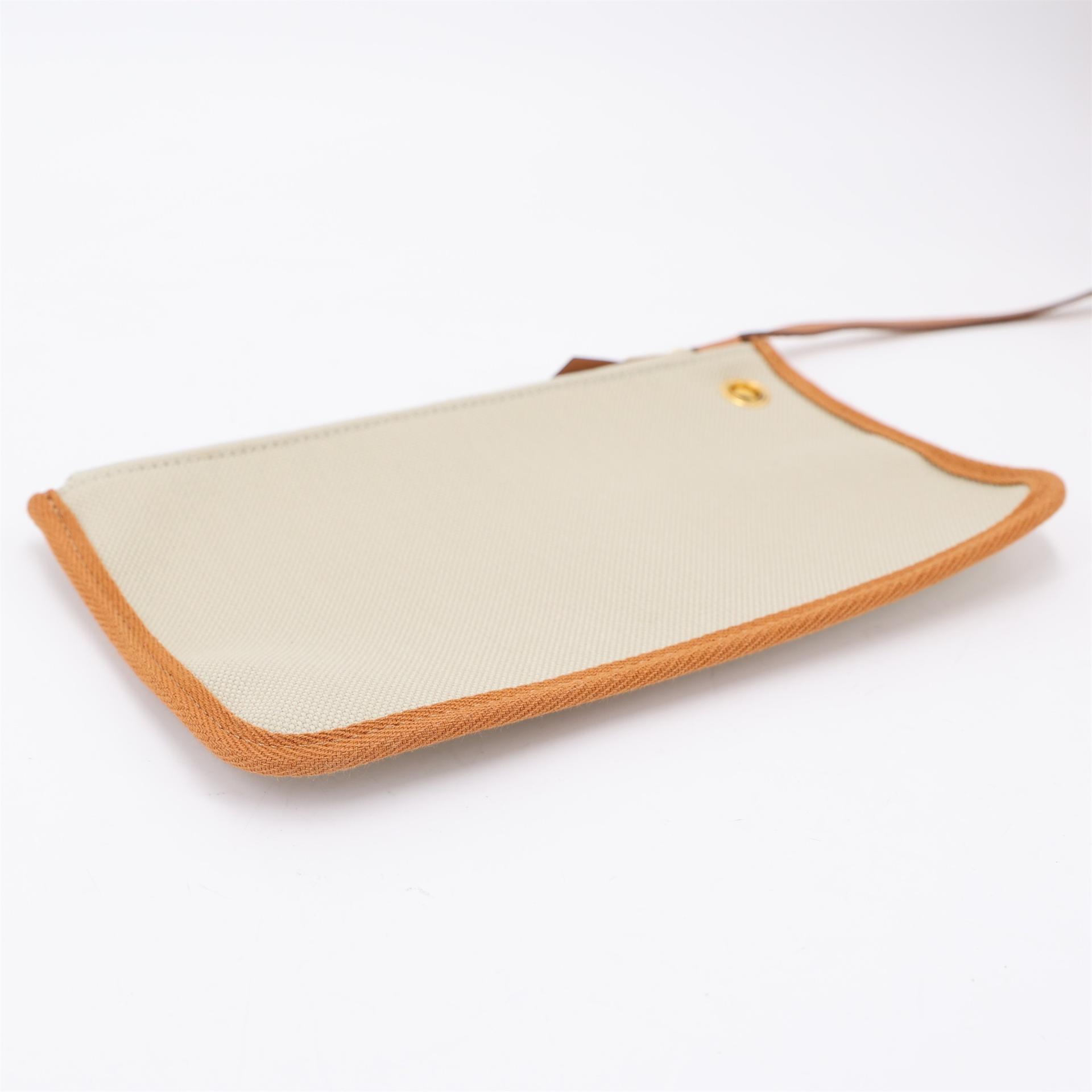 Unused ( Rank NS ) HERMÈS Herbag Zip 31 PM Natural (27) Vache Hunter Canvas Gold hardware Z (2021) - 23