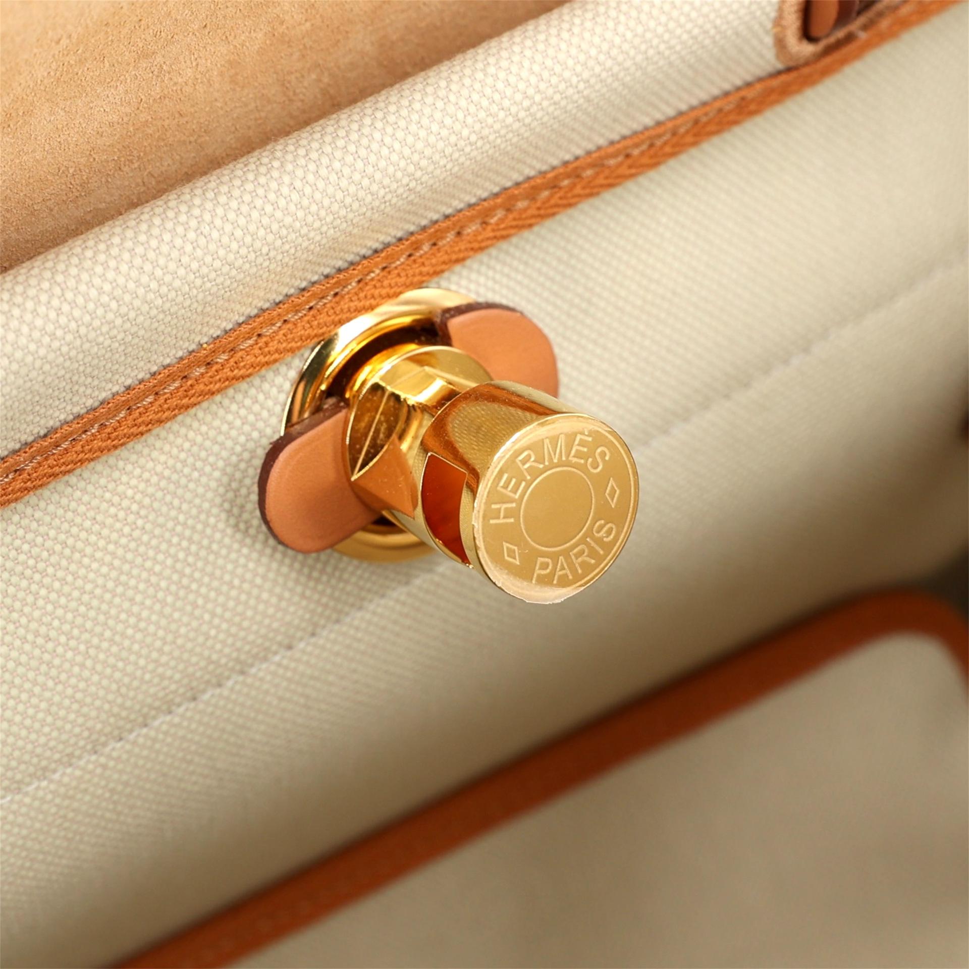 Unused ( Rank NS ) HERMÈS Herbag Zip 31 PM Natural (27) Vache Hunter Canvas Gold hardware Z (2021) - 17