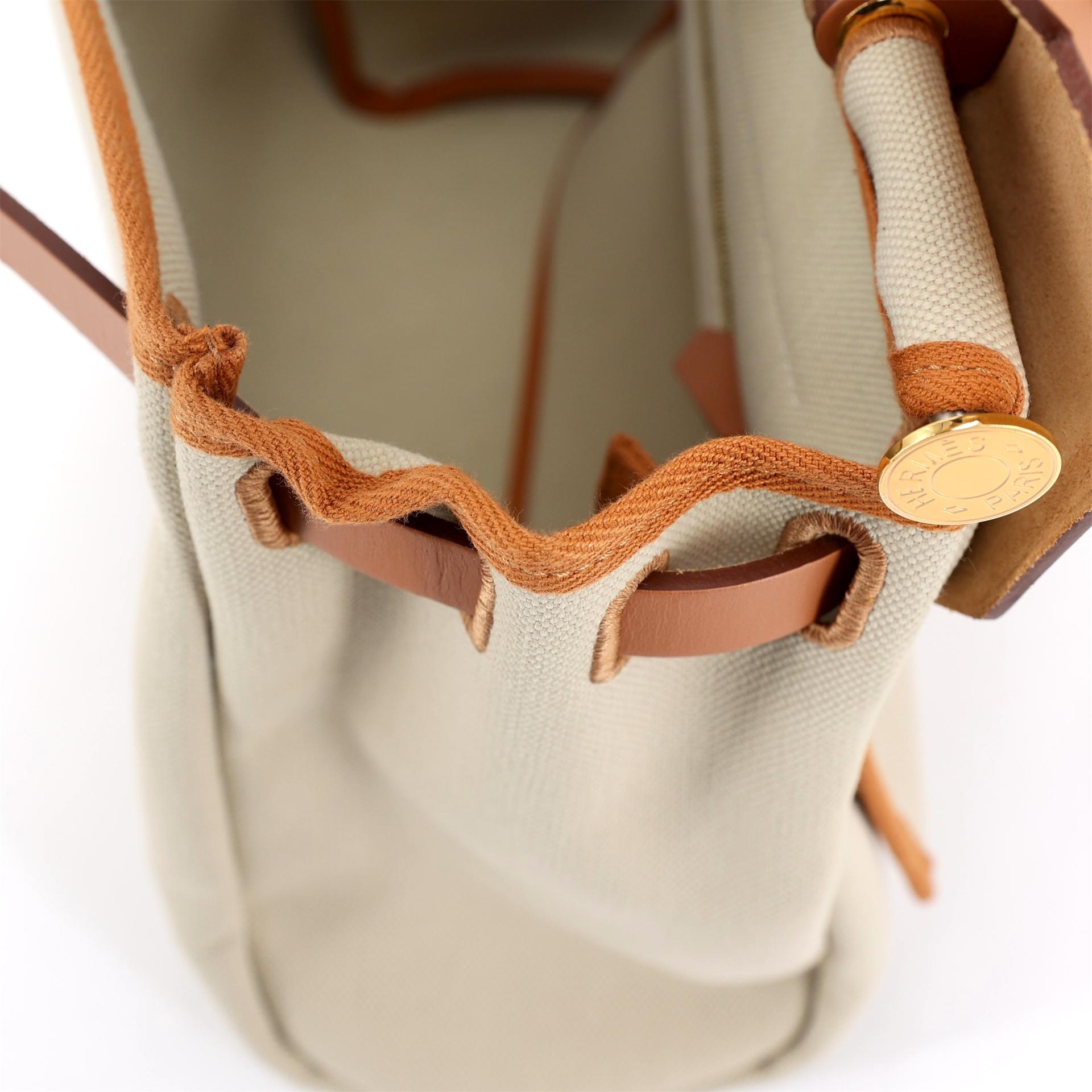 Unused ( Rank NS ) HERMÈS Herbag Zip 31 PM Natural (27) Vache Hunter Canvas Gold hardware Z (2021) - 20