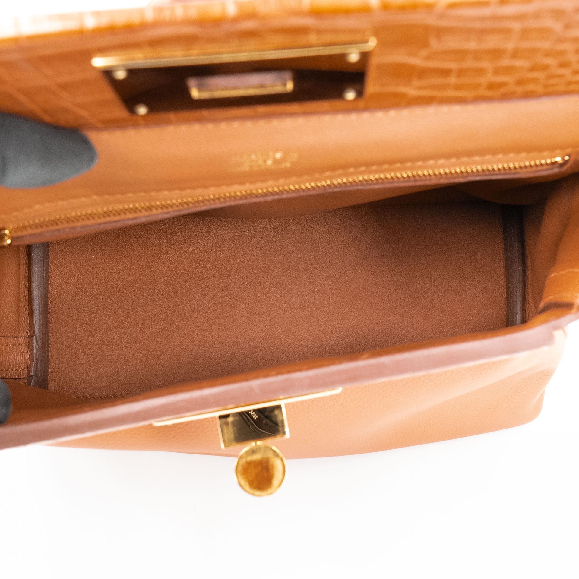 Very Good ( Rank A) HERMÈS 24/24 - 21 mini Touch Gold (37) Evercolor Matte Alligator Gold hardware U (2022) - 21