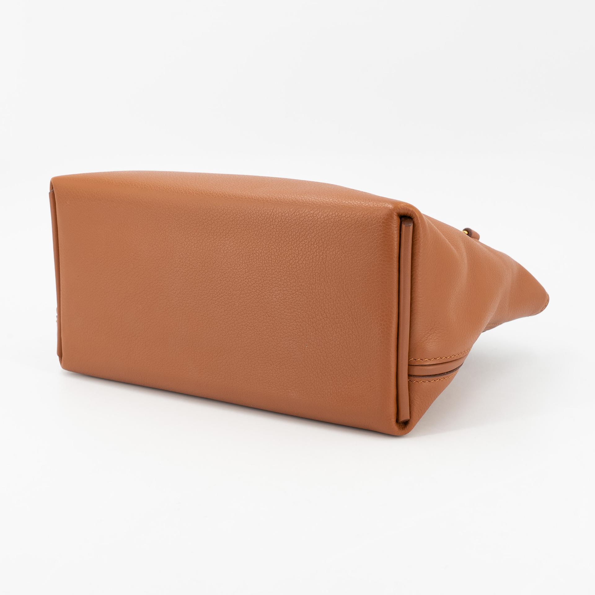 Very Good ( Rank A) HERMÈS 24/24 - 21 mini Touch Gold (37) Evercolor Matte Alligator Gold hardware U (2022) - 7