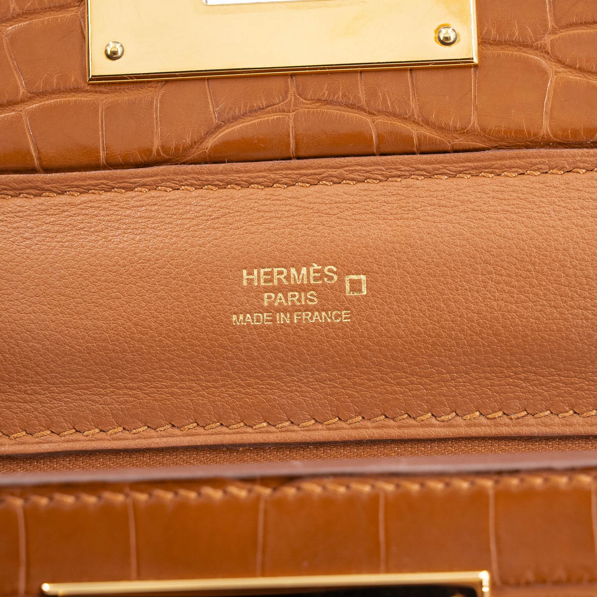 Very Good ( Rank A) HERMÈS 24/24 - 21 mini Touch Gold (37) Evercolor Matte Alligator Gold hardware U (2022) - 16