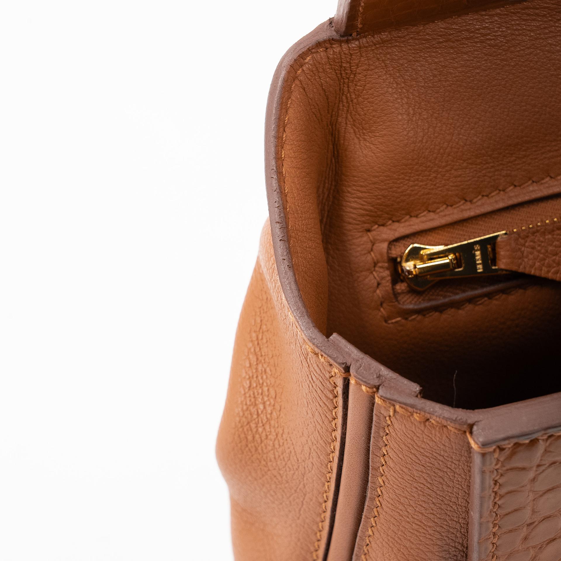 Very Good ( Rank A) HERMÈS 24/24 - 21 mini Touch Gold (37) Evercolor Matte Alligator Gold hardware U (2022) - 19