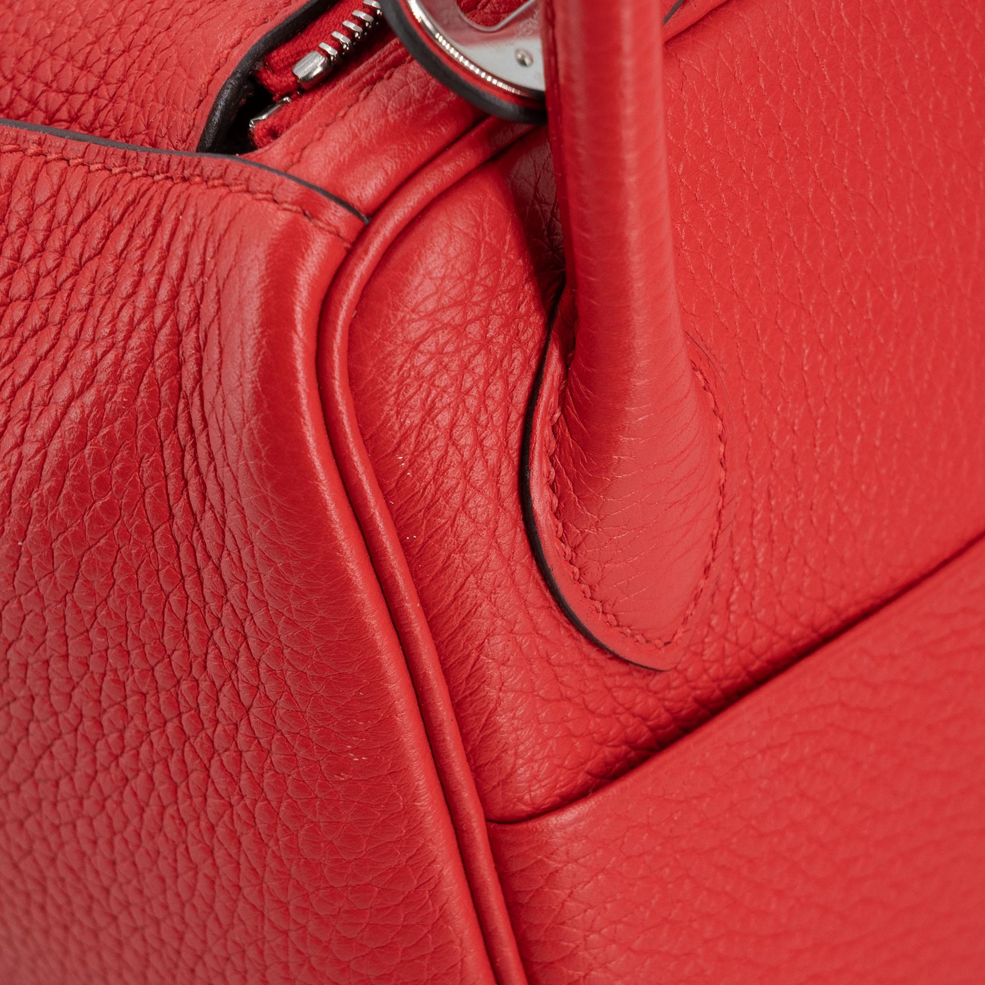 Very Good ( Rank A) HERMÈS Lindy 26 Rouge de Coeur (S3) Clemence Palladium hardware D (2019) - 23