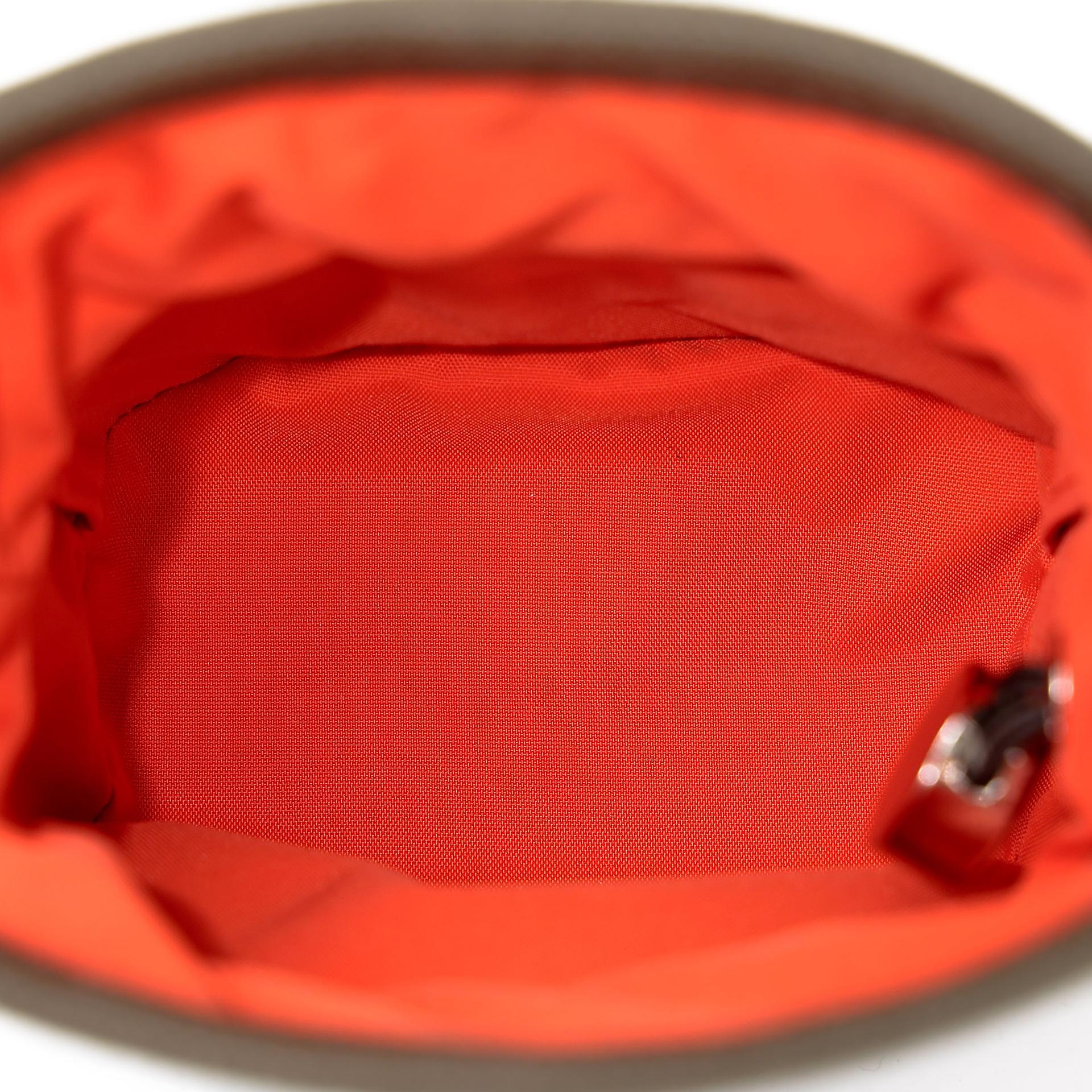 Unused ( Rank NS ) HERMÈS On-The-Go Dog Pouch Kaki (P8) Feu (9J) Canvas Palladium hardware B (2023) - 18