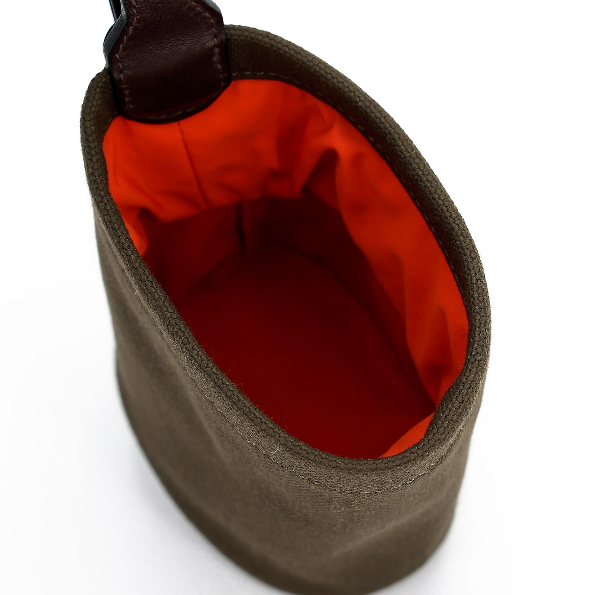 Unused ( Rank NS ) HERMÈS On-The-Go Dog Pouch Kaki (P8) Feu (9J) Canvas Palladium hardware B (2023) - 15