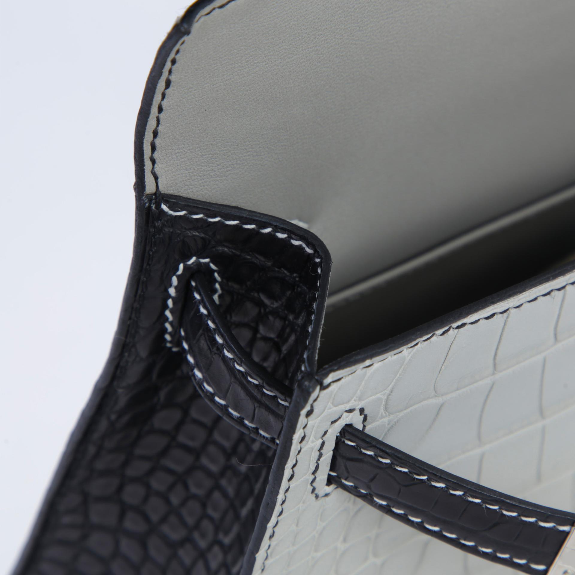 Unused ( Rank NS ) HERMÈS Special Order Mini Kelly II Noir (89) Gris Perle (80) Matte Alligator Palladium hardware W (2024) - 11
