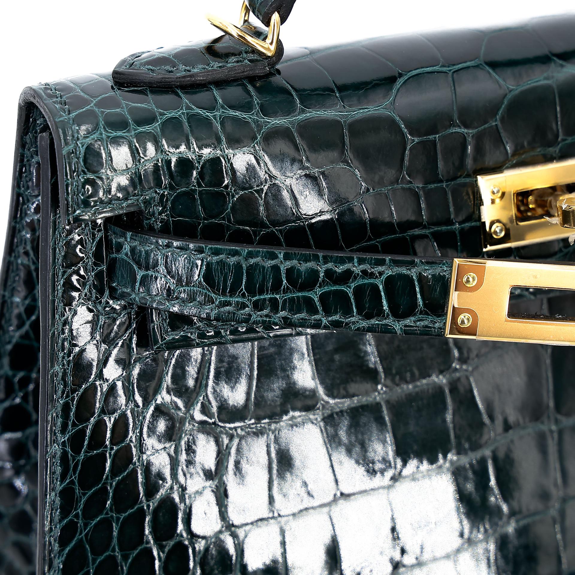 Unused ( Rank NS ) HERMÈS Mini Kelly II Vert Cypress (6O) Shiny Alligator Gold hardware U (2022) - 14