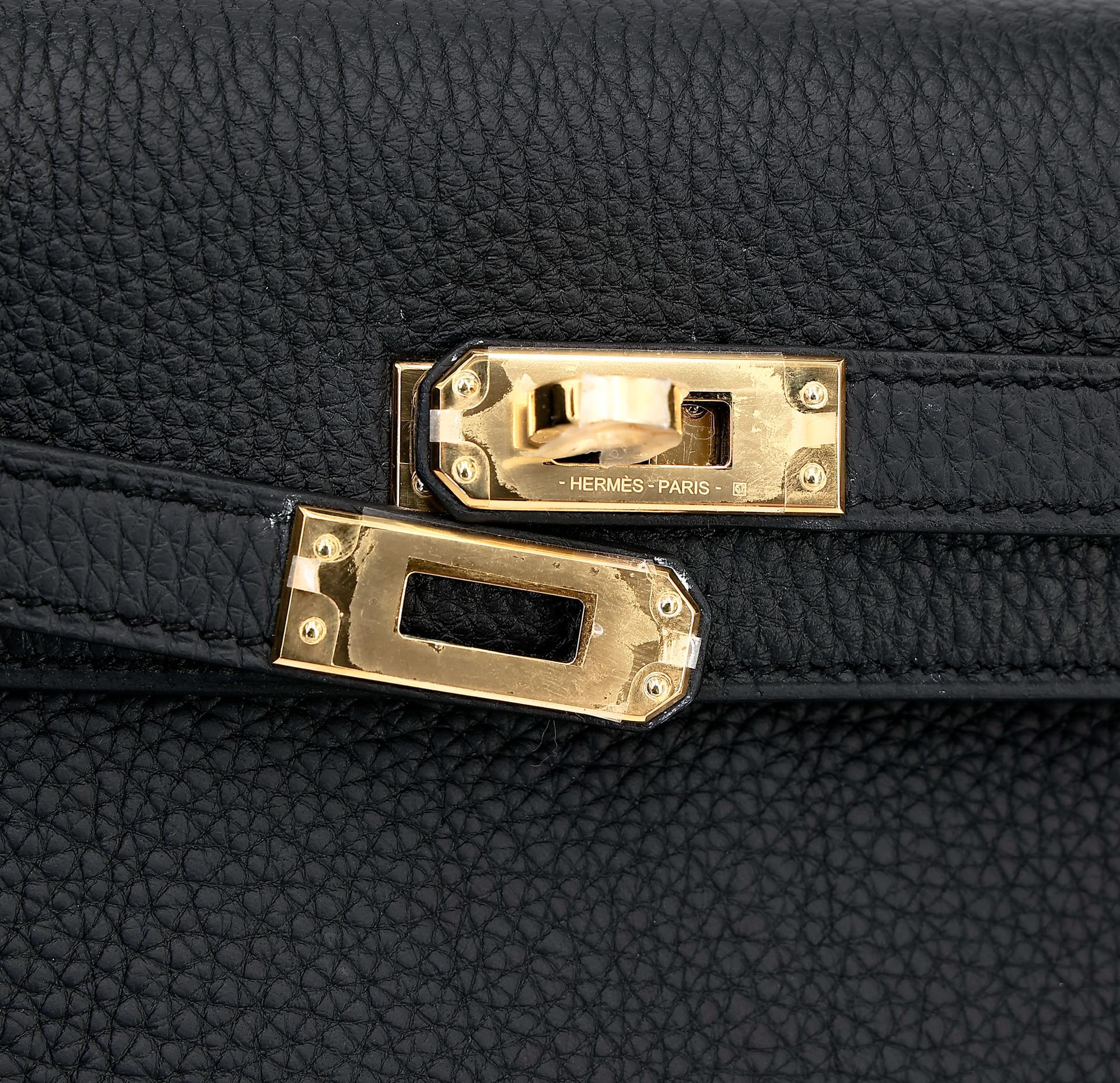 Brand New ( Rank N ) HERMÈS Kelly 25 Noir (89) Togo Gold hardware K (2025) - 10