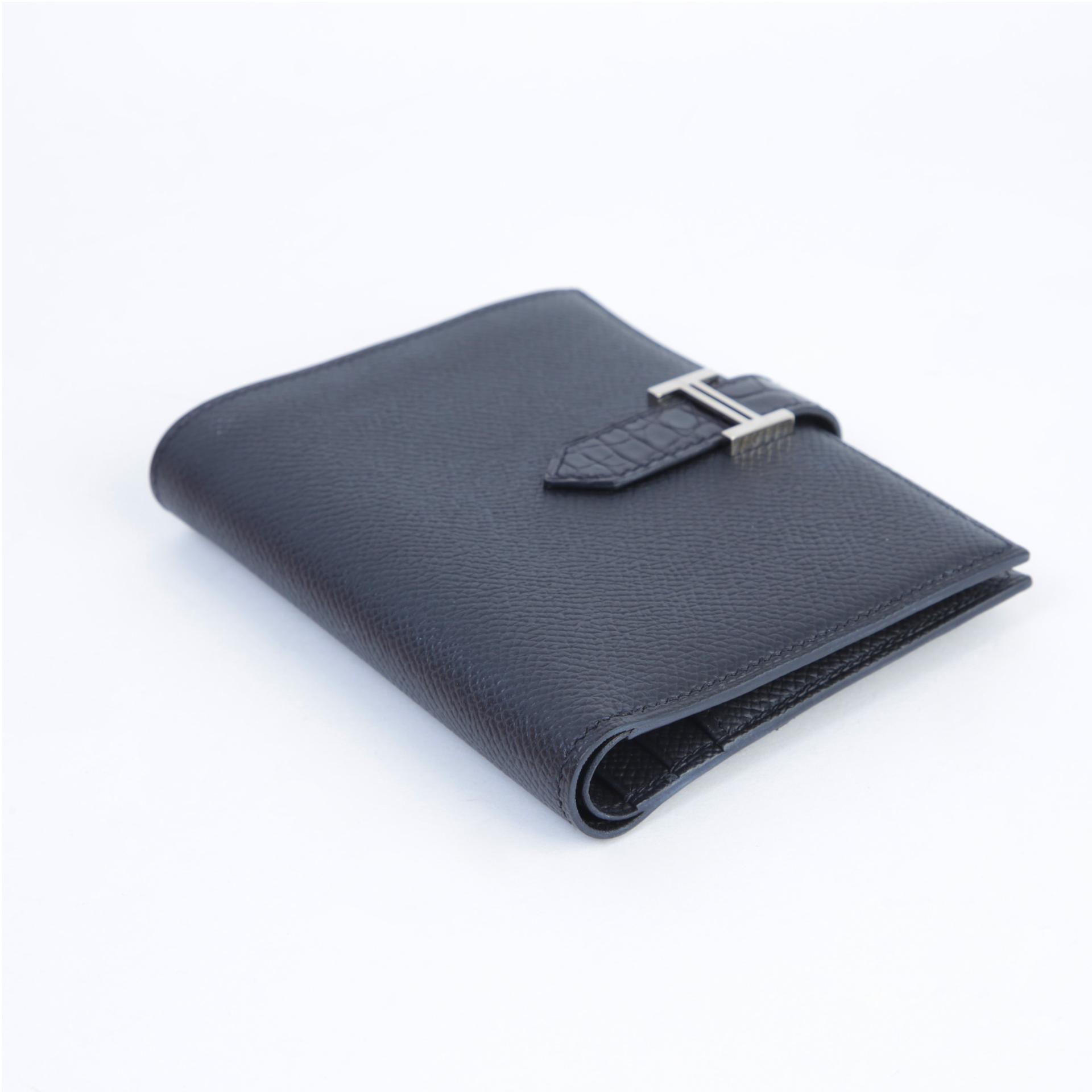 Very Good ( Rank A) HERMÈS Bearn Compact wallet Noir (89) Epsom Alligator Black hardware Z (2021) - 4