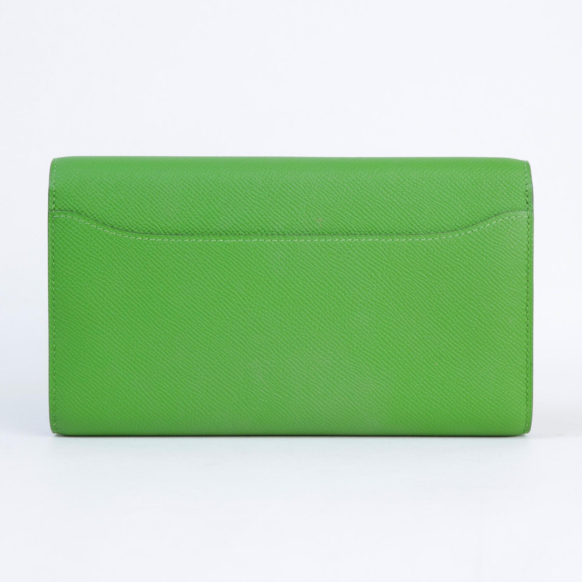 Very Good ( Rank A) HERMÈS Constance To Go Vert Yucca (A8) Celeste (7N) Epsom Enamel hardware W (2024) - 2