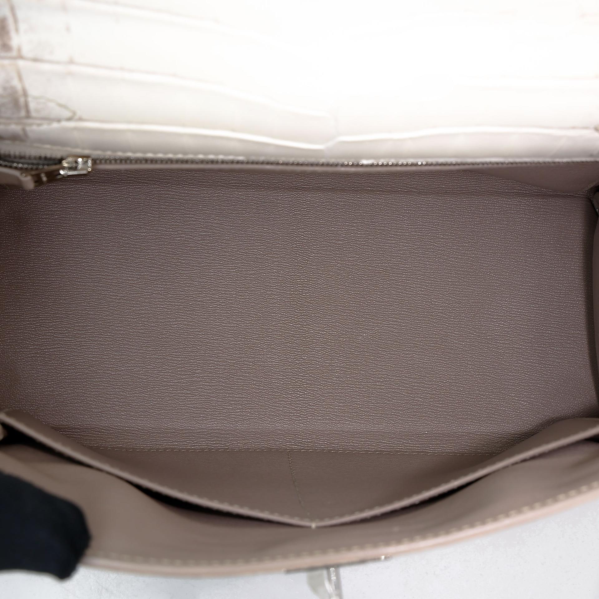 Unused ( Rank NS ) HERMÈS Limited Edition Kelly 28 Himalaya Matte Niloticus Crocodile Diamond White Gold hardware Z (2021) - 19