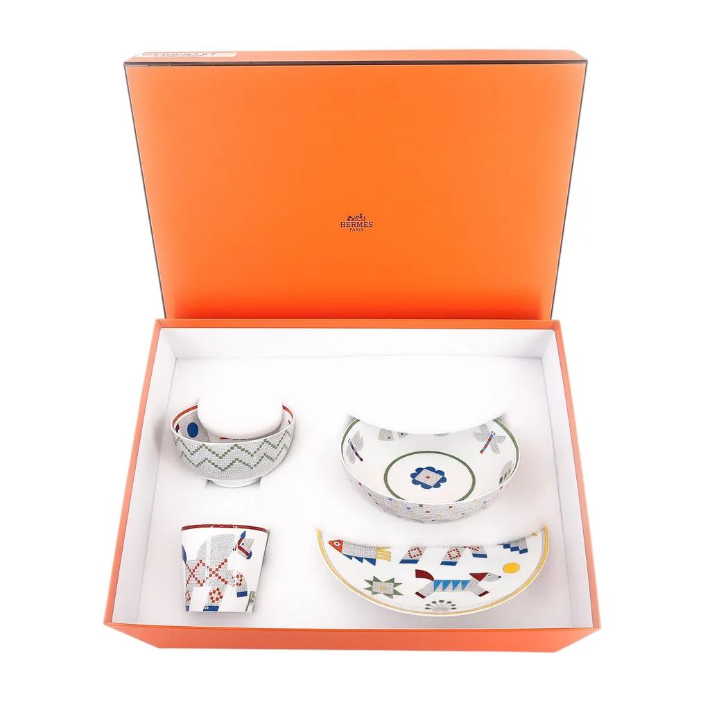 Animaux Nattes Tableware set of 4 pieces White