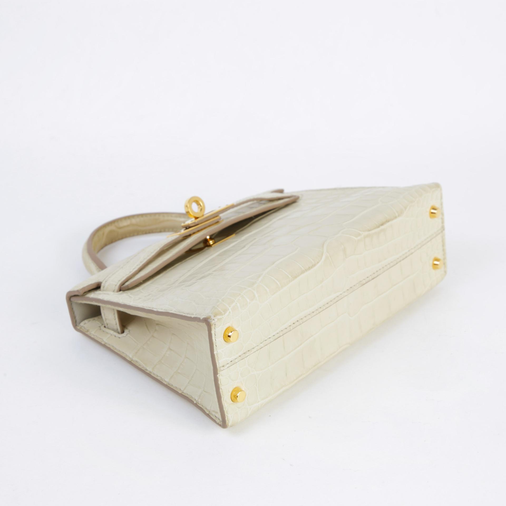 Very Good ( Rank A) HERMÈS Mini Kelly II Beton (8L) Matte Alligator Gold hardware U (2022) - 6