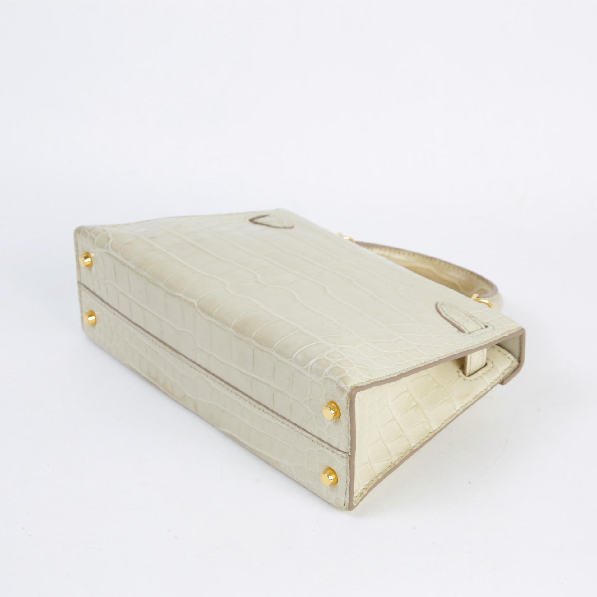 Very Good ( Rank A) HERMÈS Mini Kelly II Beton (8L) Matte Alligator Gold hardware U (2022) - 9