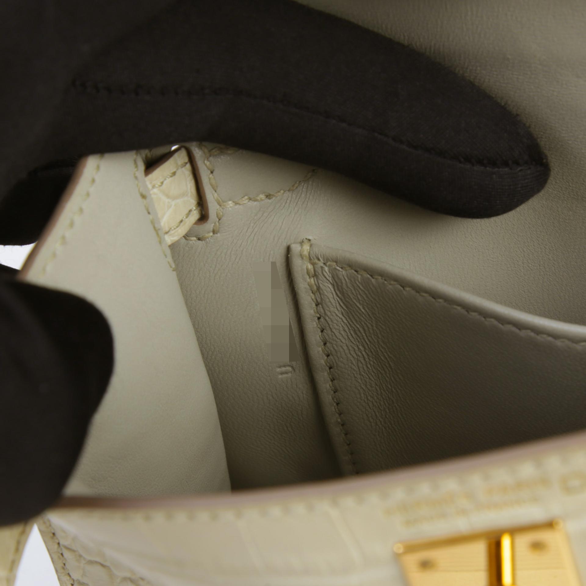 Very Good ( Rank A) HERMÈS Mini Kelly II Beton (8L) Matte Alligator Gold hardware U (2022) - 16