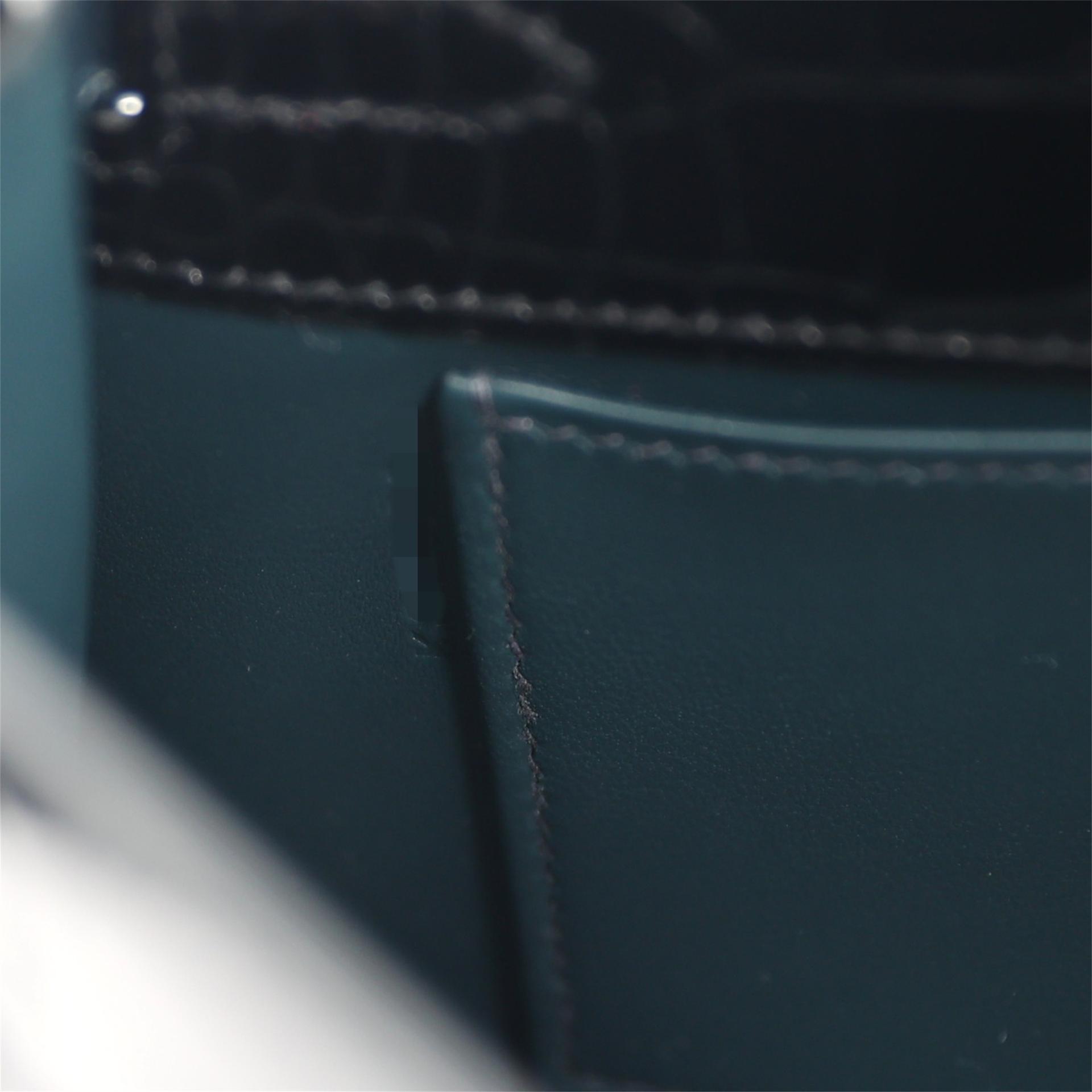 Unused ( Rank NS ) HERMÈS Kelly Pochette Vert Rousseau (V0) Noir (89) Shiny Alligator Palladium hardware K (2025) - 17