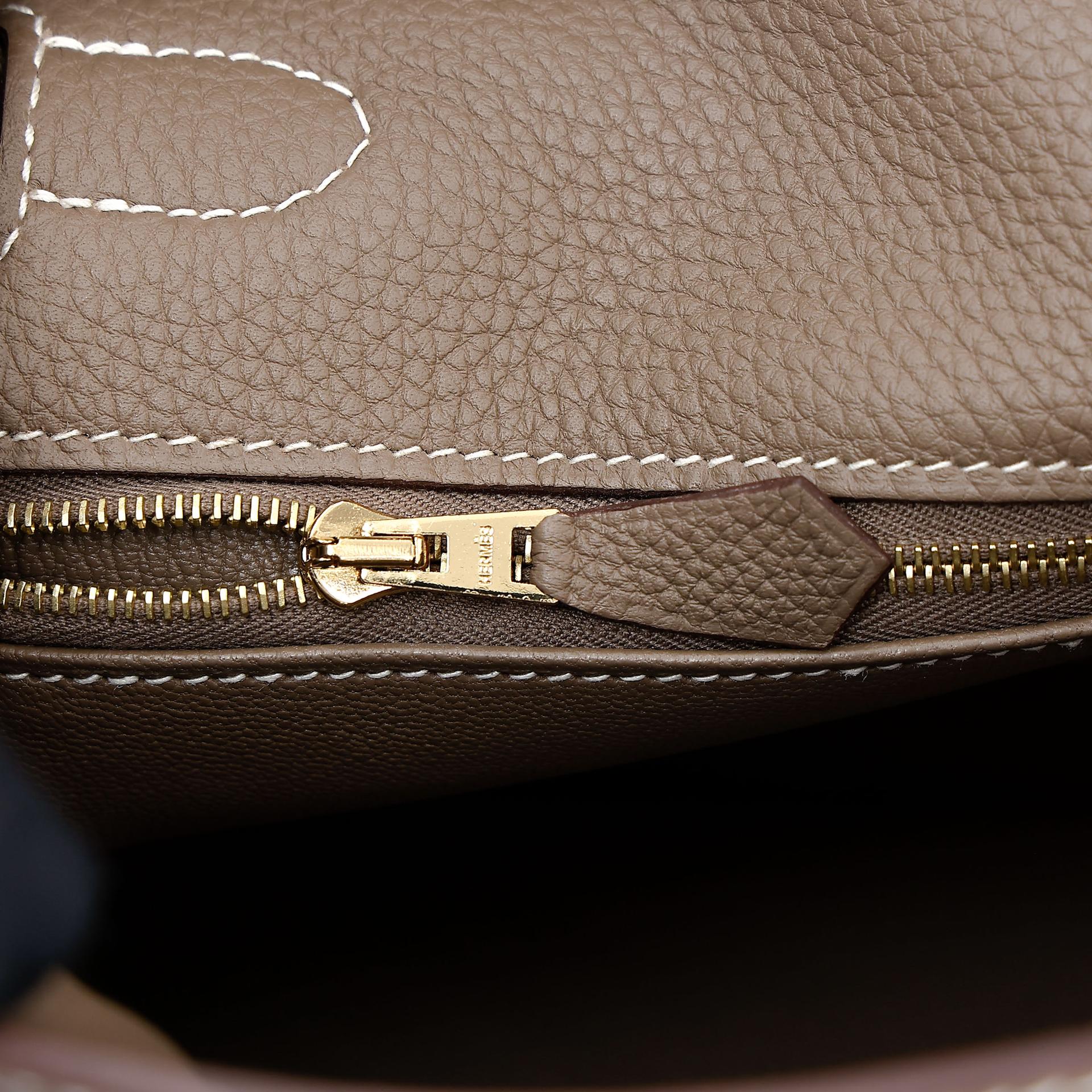 Excellent ( Rank SA ) HERMÈS Kelly 28 Etoupe (18) Togo Gold hardware Z (2021) - 21