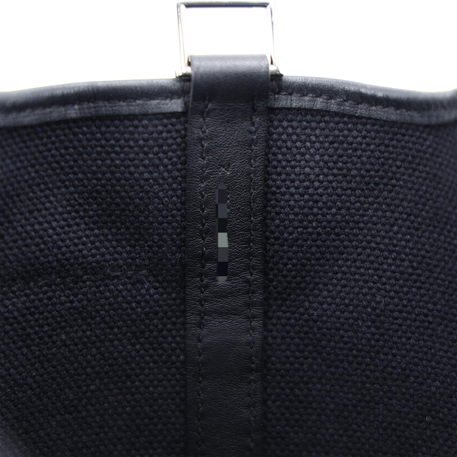 Excellent ( Rank SA ) HERMÈS Limited Edition Picotin Lock PM Cargo Noir (89) Swift Canvas Palladium hardware Z (2021) - 14