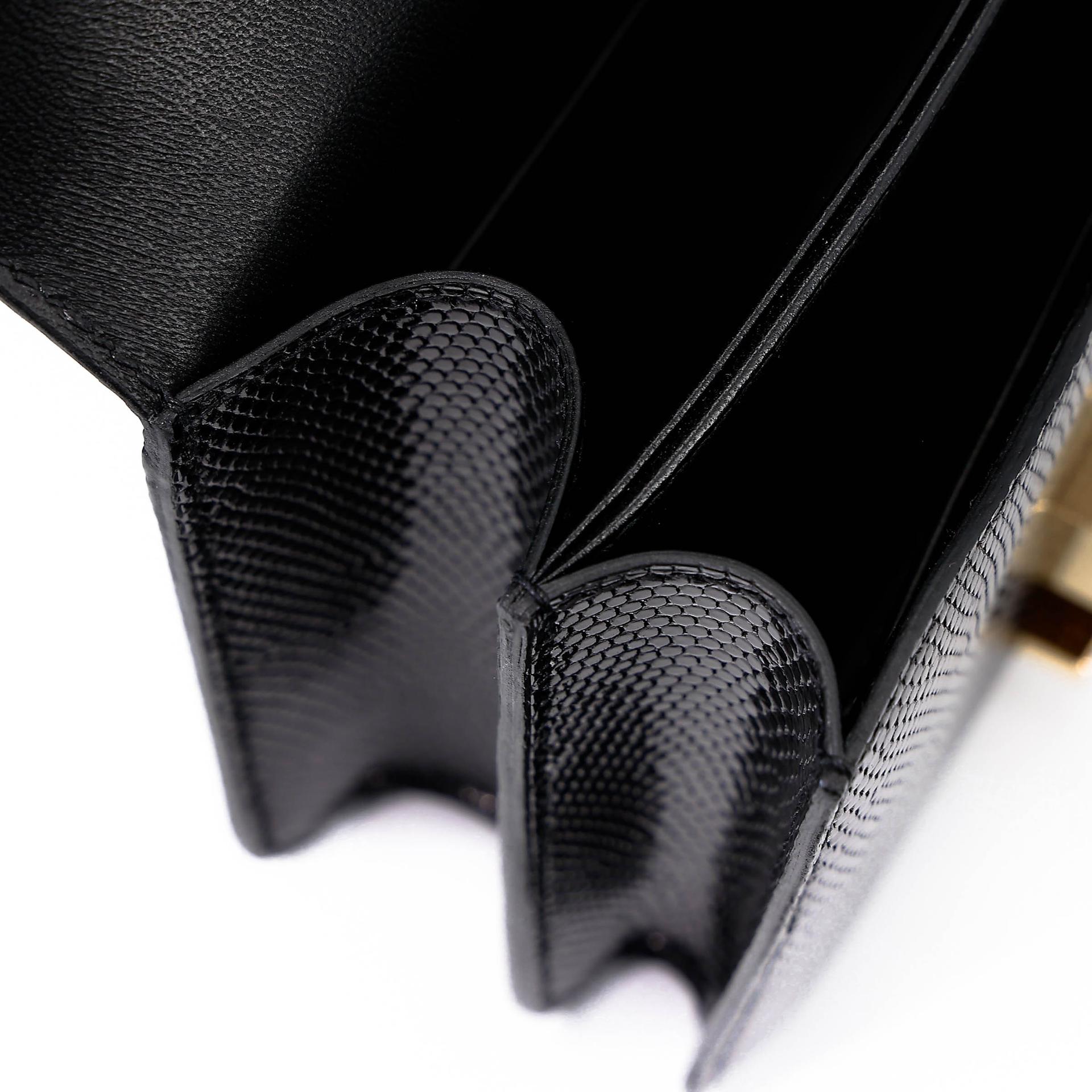Excellent ( Rank SA ) HERMÈS Constance Mini Noir (89) Lizard Gold hardware Y (2020) - 16