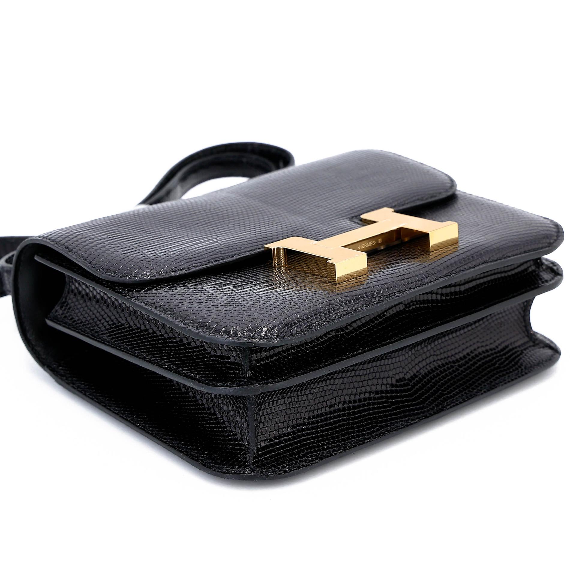 Excellent ( Rank SA ) HERMÈS Constance Mini Noir (89) Lizard Gold hardware Y (2020) - 5