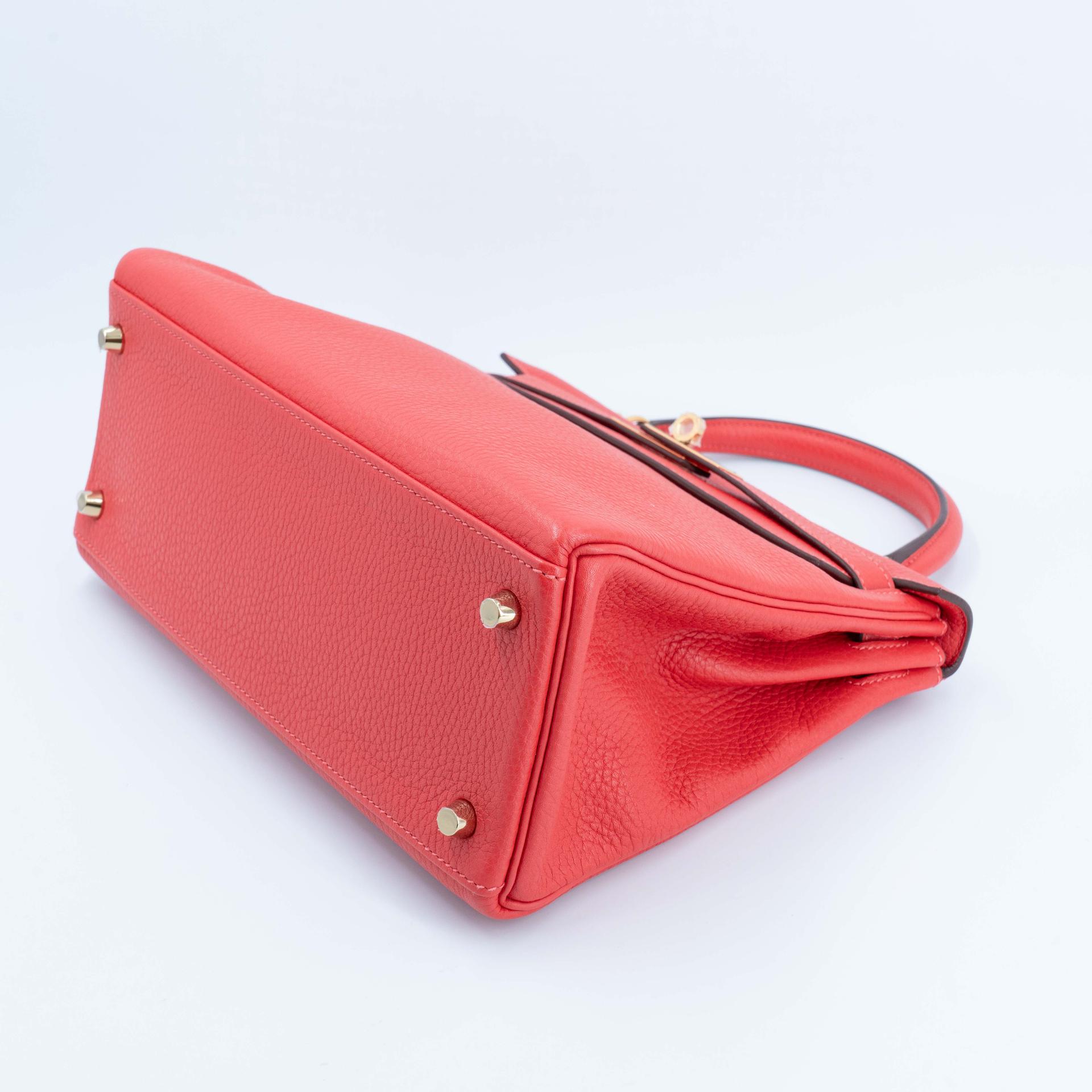 Unused ( Rank NS ) HERMÈS Kelly 28 Rouge Pivoine (2R) Clemence Gold hardware T (2015) - 7