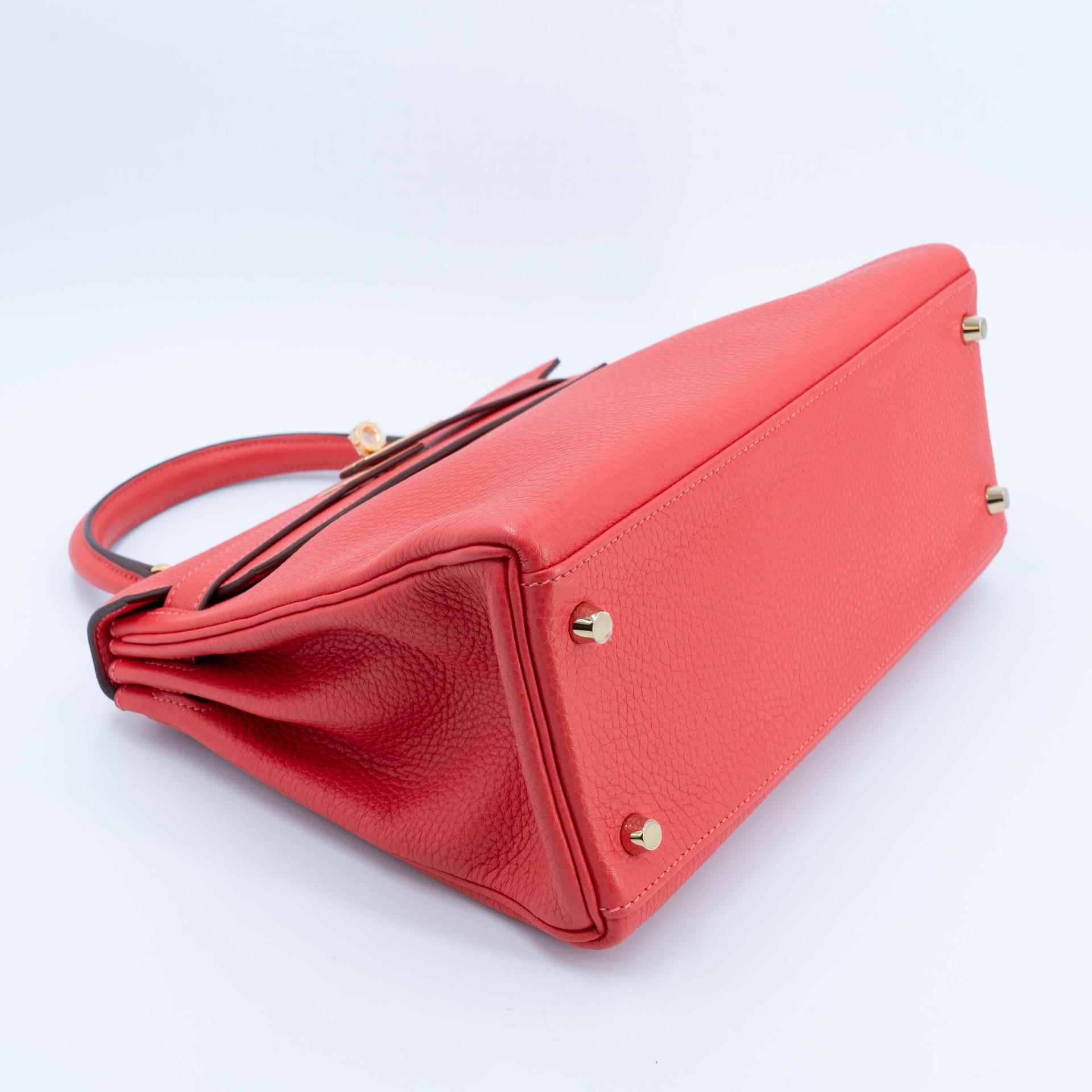 Unused ( Rank NS ) HERMÈS Kelly 28 Rouge Pivoine (2R) Clemence Gold hardware T (2015) - 6