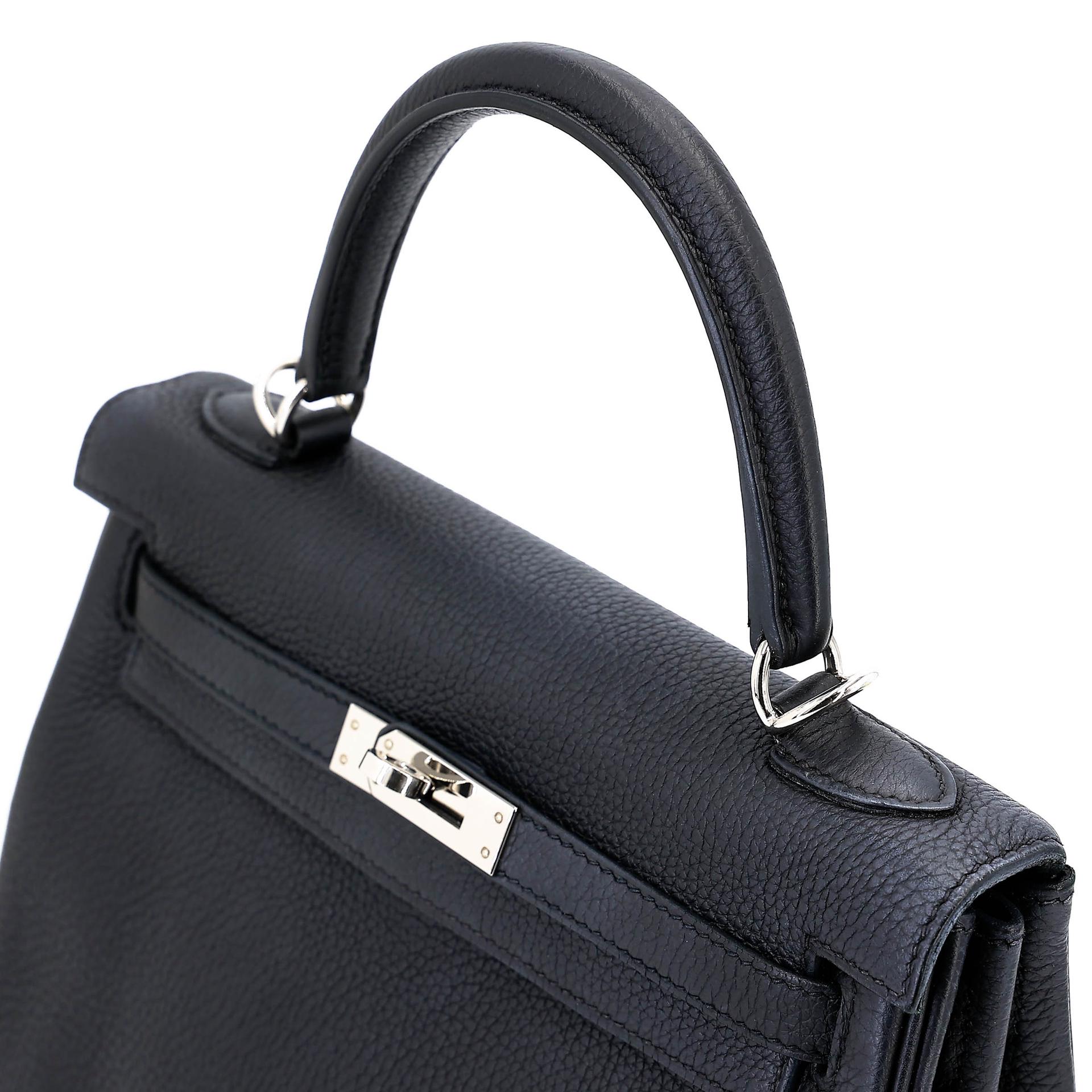 Very Good ( Rank A) HERMÈS Kelly 25 Navy (7U) Togo Palladium hardware Z (2021) - 3