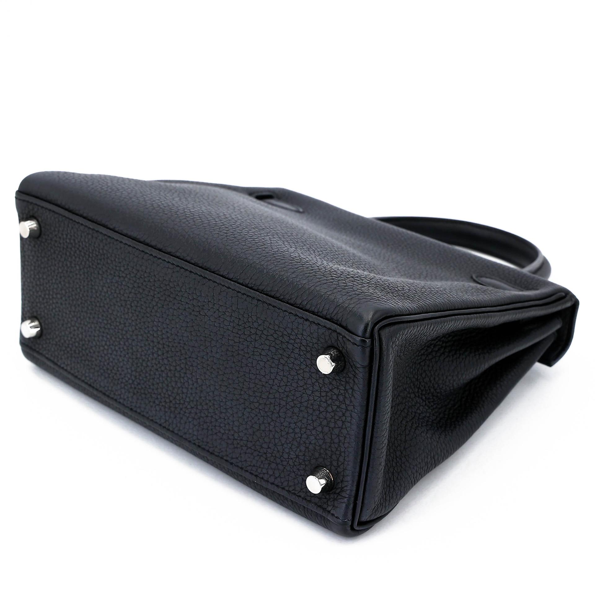 Very Good ( Rank A) HERMÈS Kelly 25 Navy (7U) Togo Palladium hardware Z (2021) - 6