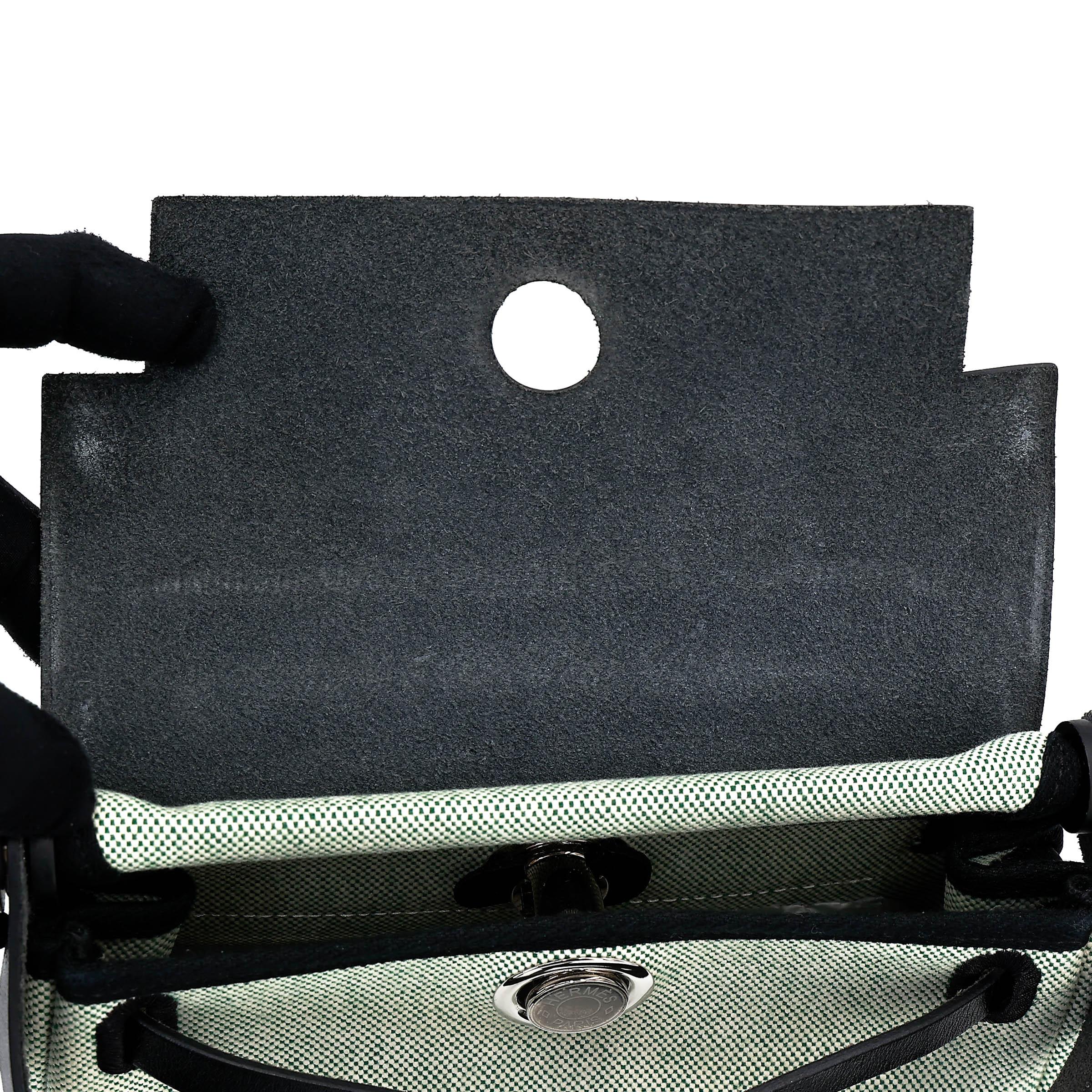 SA超美品 HERMÈS 爱马仕 Herbag Zip Mini 20 89 黑色 Noir (Black) 65 Vert Moyen 宝石绿 Vache Hunter皮 Toile H Viking帆布 银扣 K刻 2025年 - 23