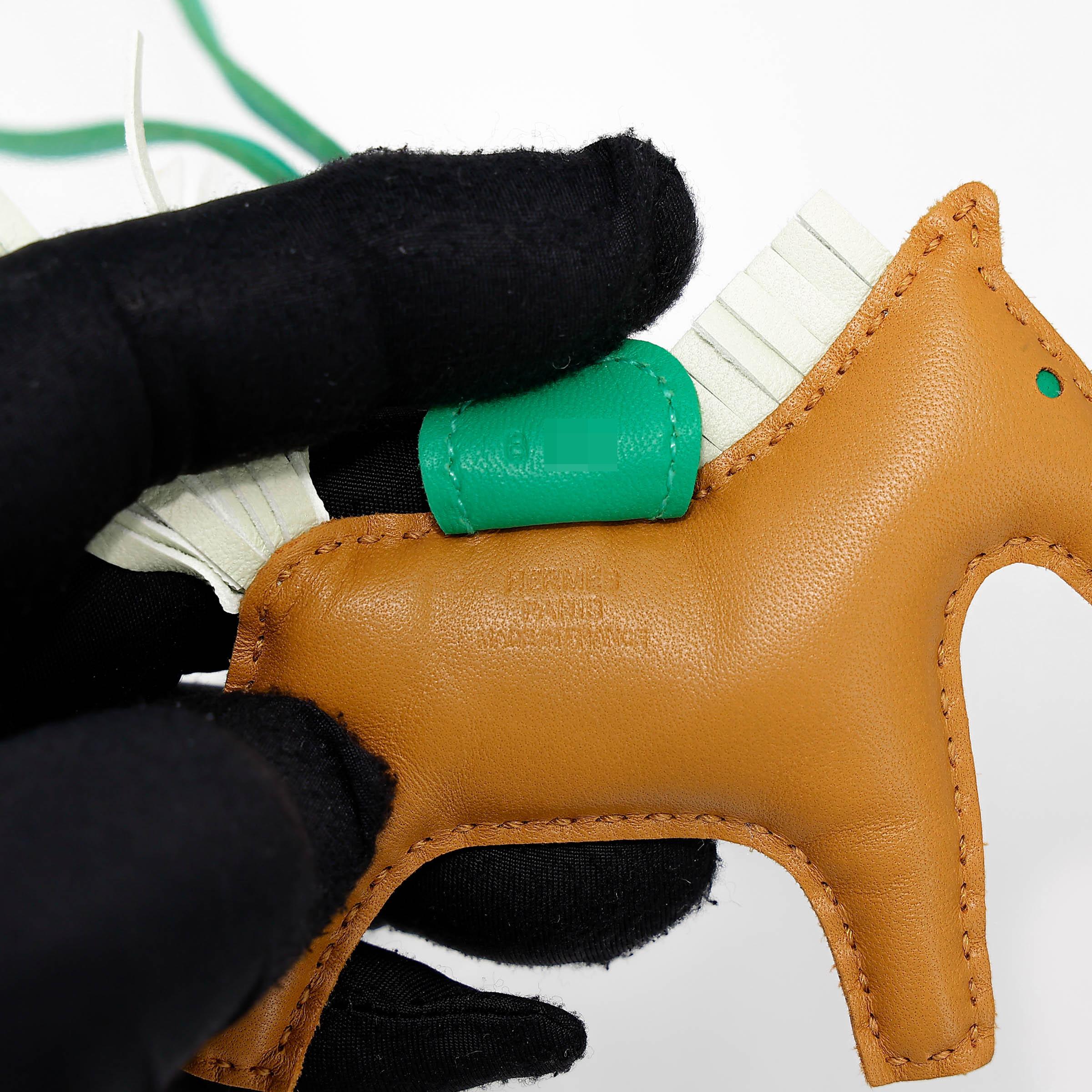 Unused ( Rank NS ) HERMÈS Rodeo PM Sesame (2S) Vert Fizz (0S) Menthe (6W) Agneau B (2023) - 7