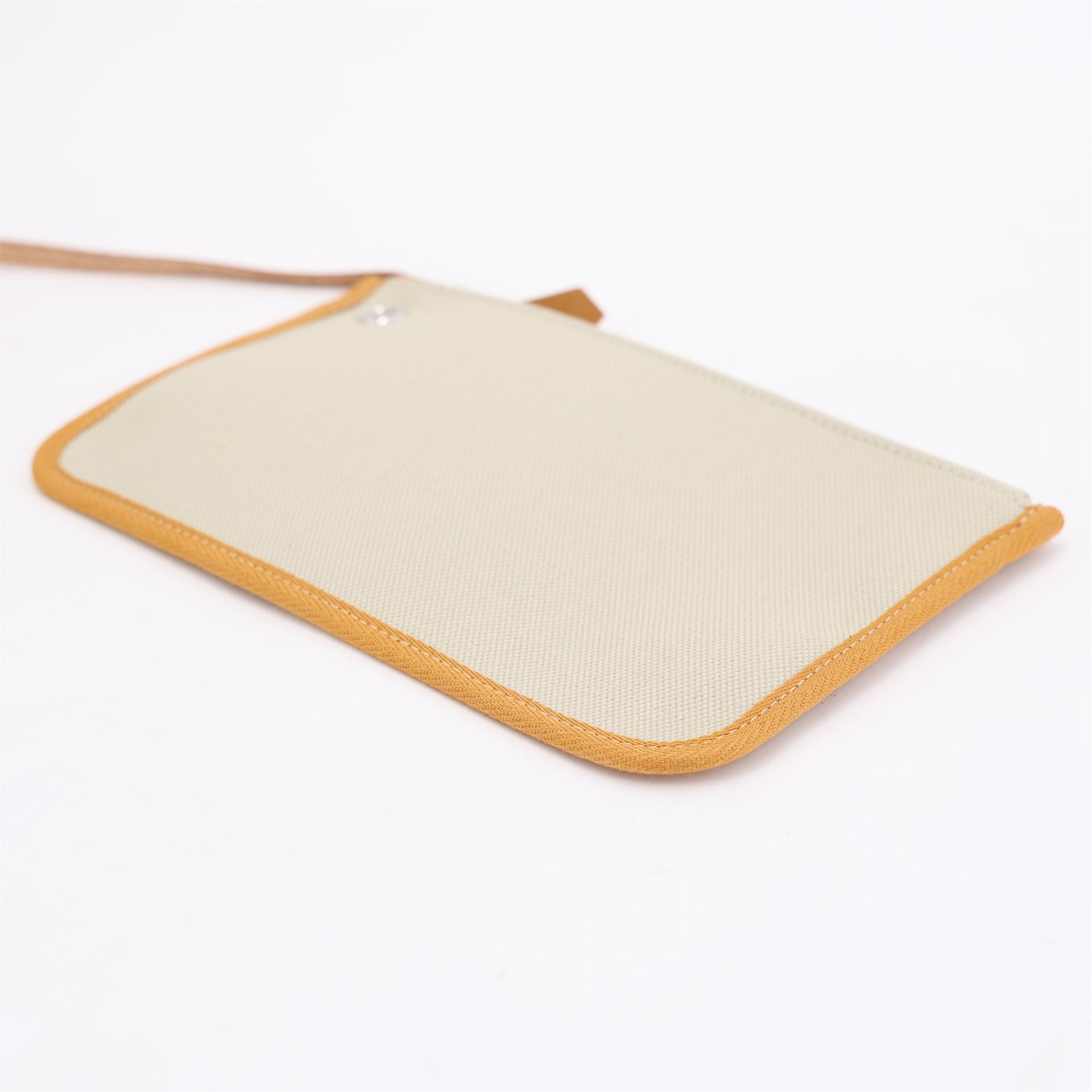 Unused ( Rank NS ) HERMÈS Herbag Zip 31 PM Natural Sable (21) Vache Hunter Toile H canvas Palladium hardware U (2022) - 22