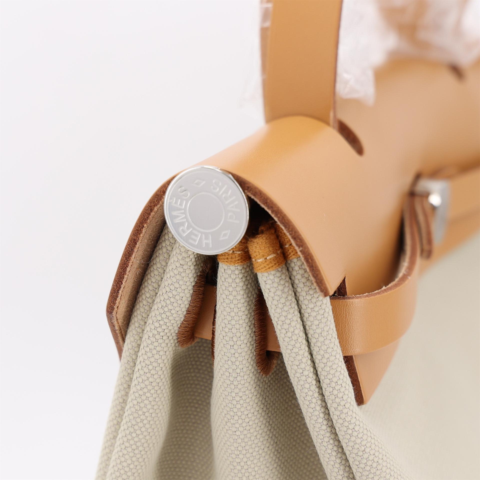 Unused ( Rank NS ) HERMÈS Herbag Zip 31 PM Natural Sable (21) Vache Hunter Toile H canvas Palladium hardware U (2022) - 9