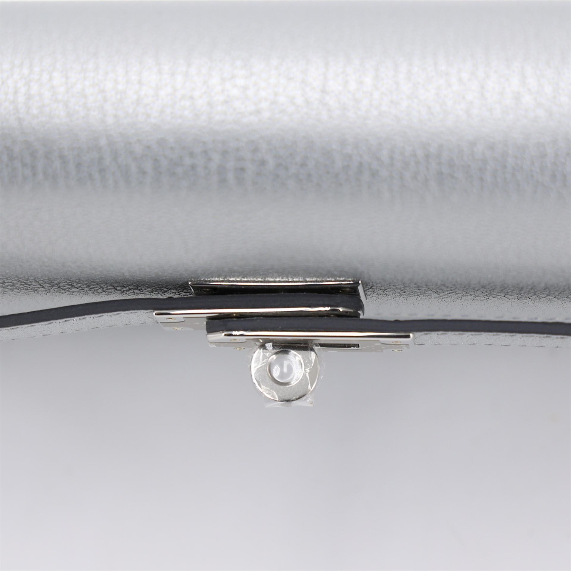 Brand New ( Rank N ) HERMÈS Kelly To Go Wallet Argent (05) Chamkilight Chevre Palladium hardware K (2025) - 9
