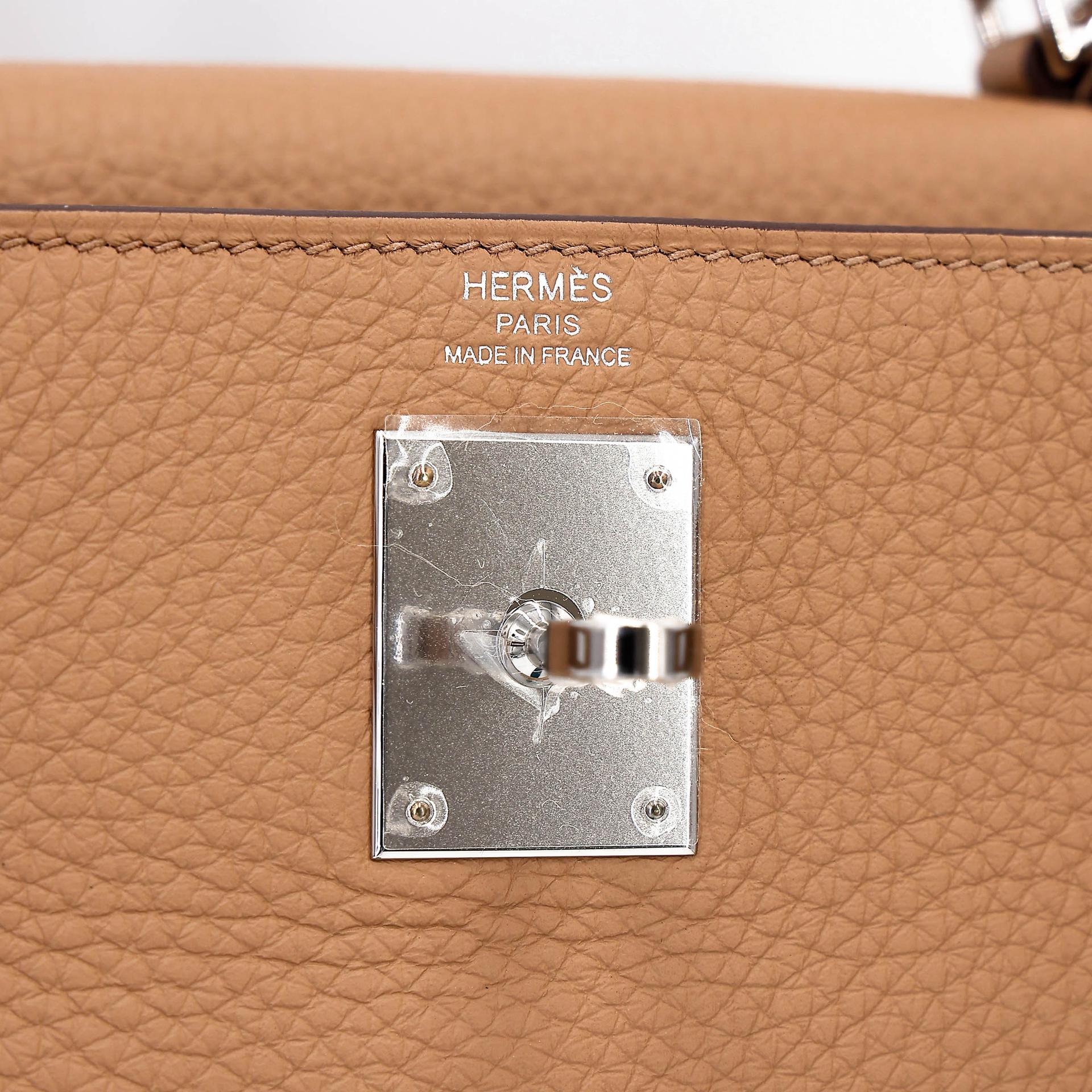 Brand New ( Rank N ) HERMÈS Kelly 28 Biscuit (4B) Clemence Palladium hardware K (2025) - 13