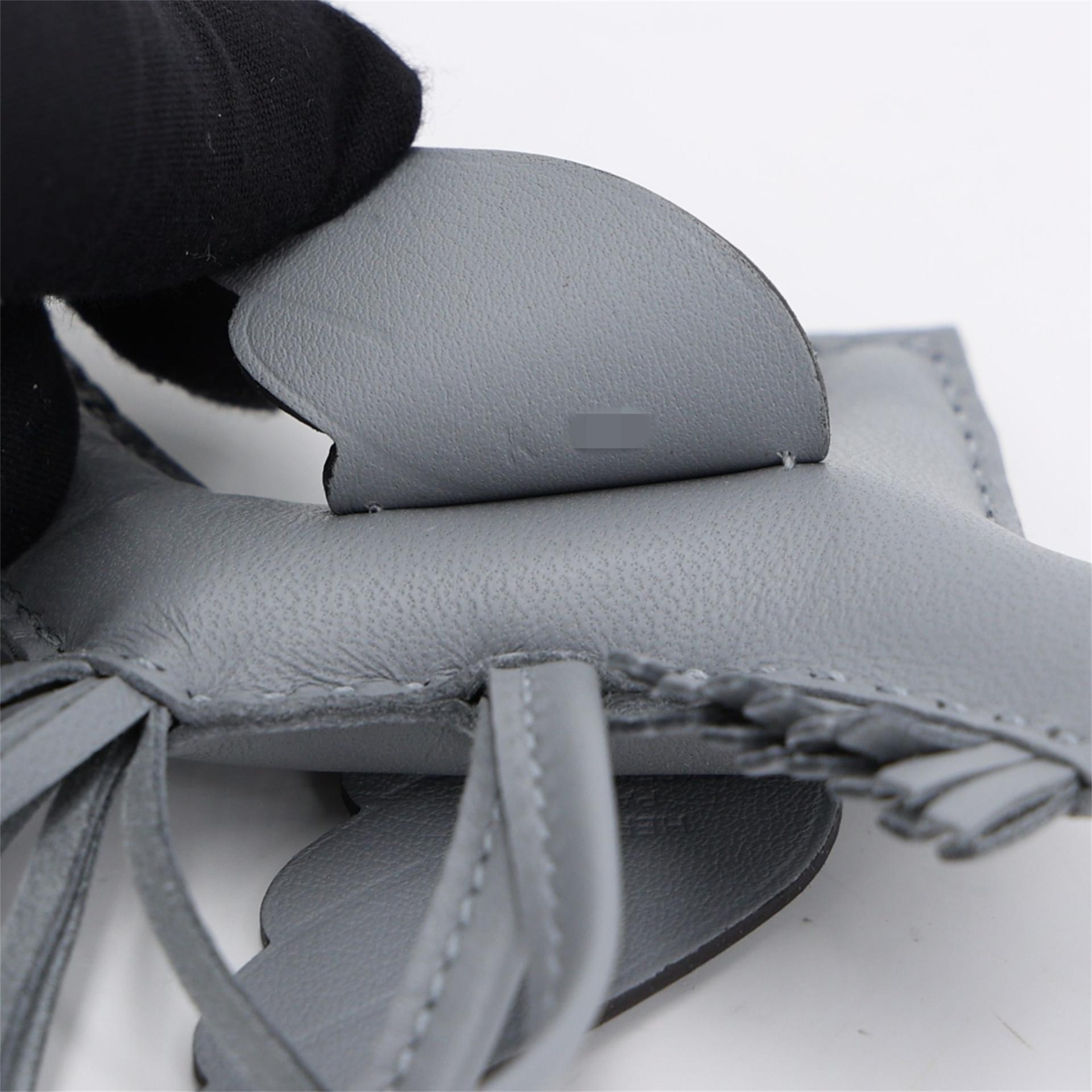 Brand New ( Rank N ) HERMÈS Rodeo Pegase PM Gris Pantin (P0) Agneau Milo K (2025) - 6