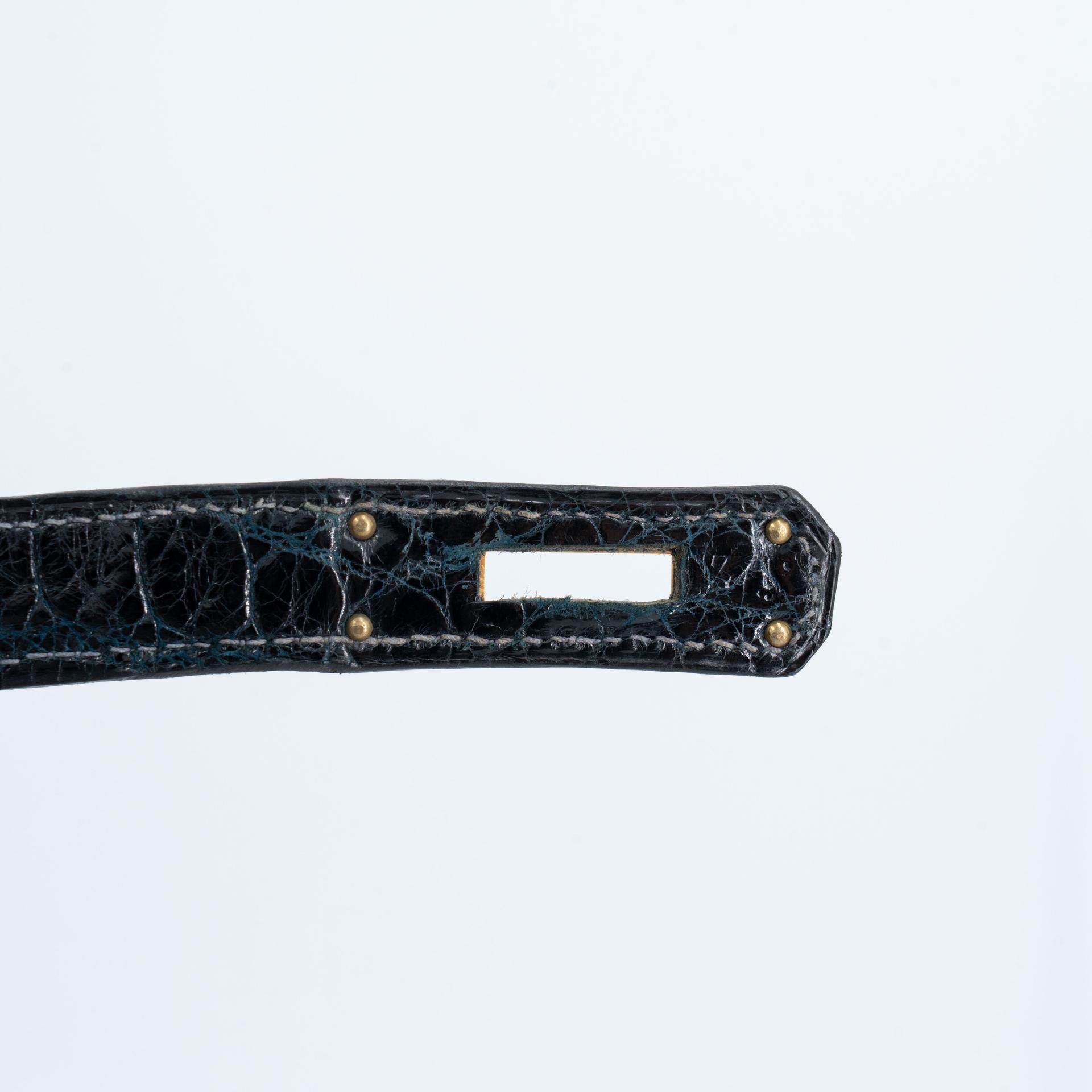 Good ( Rank AB) HERMÈS Kelly 35 Sellier Navy Porosus Crocodile Gold hardware Z (1970) - 13