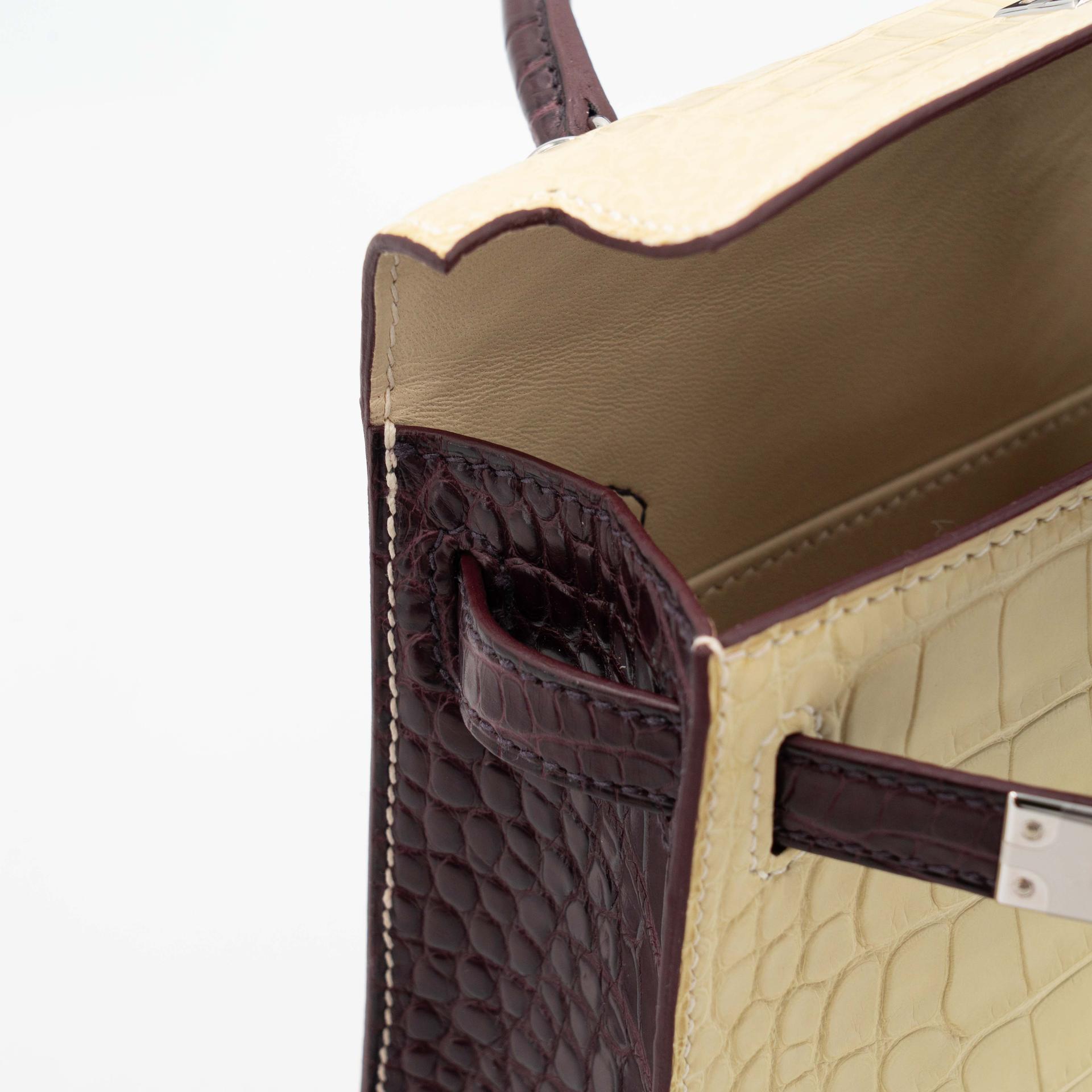 Brand New ( Rank N ) HERMÈS Mini Kelly II Rouge Sellier (0G) Vanille (Y1) Matte Alligator Palladium hardware K (2025) - 12