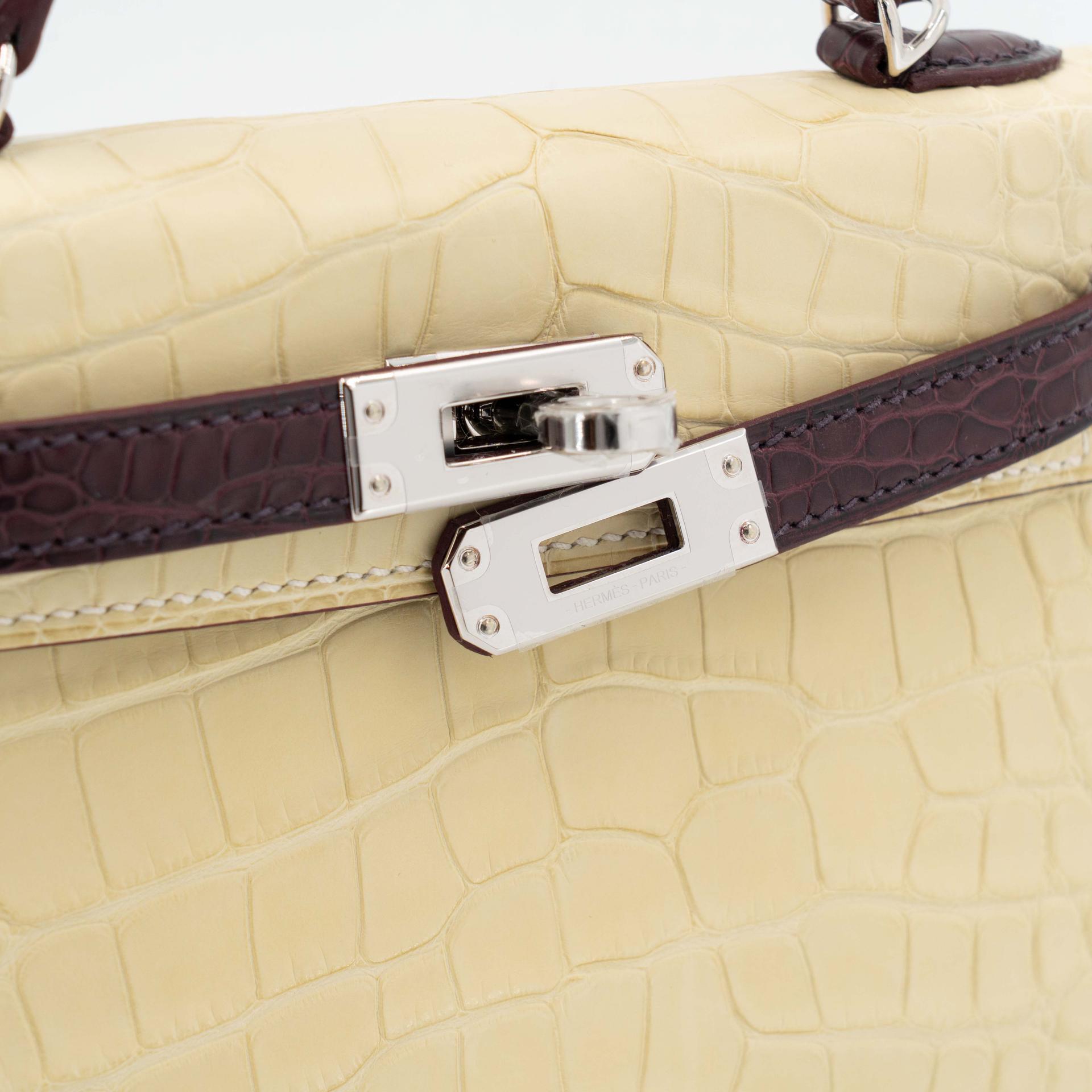 Brand New ( Rank N ) HERMÈS Mini Kelly II Rouge Sellier (0G) Vanille (Y1) Matte Alligator Palladium hardware K (2025) - 9