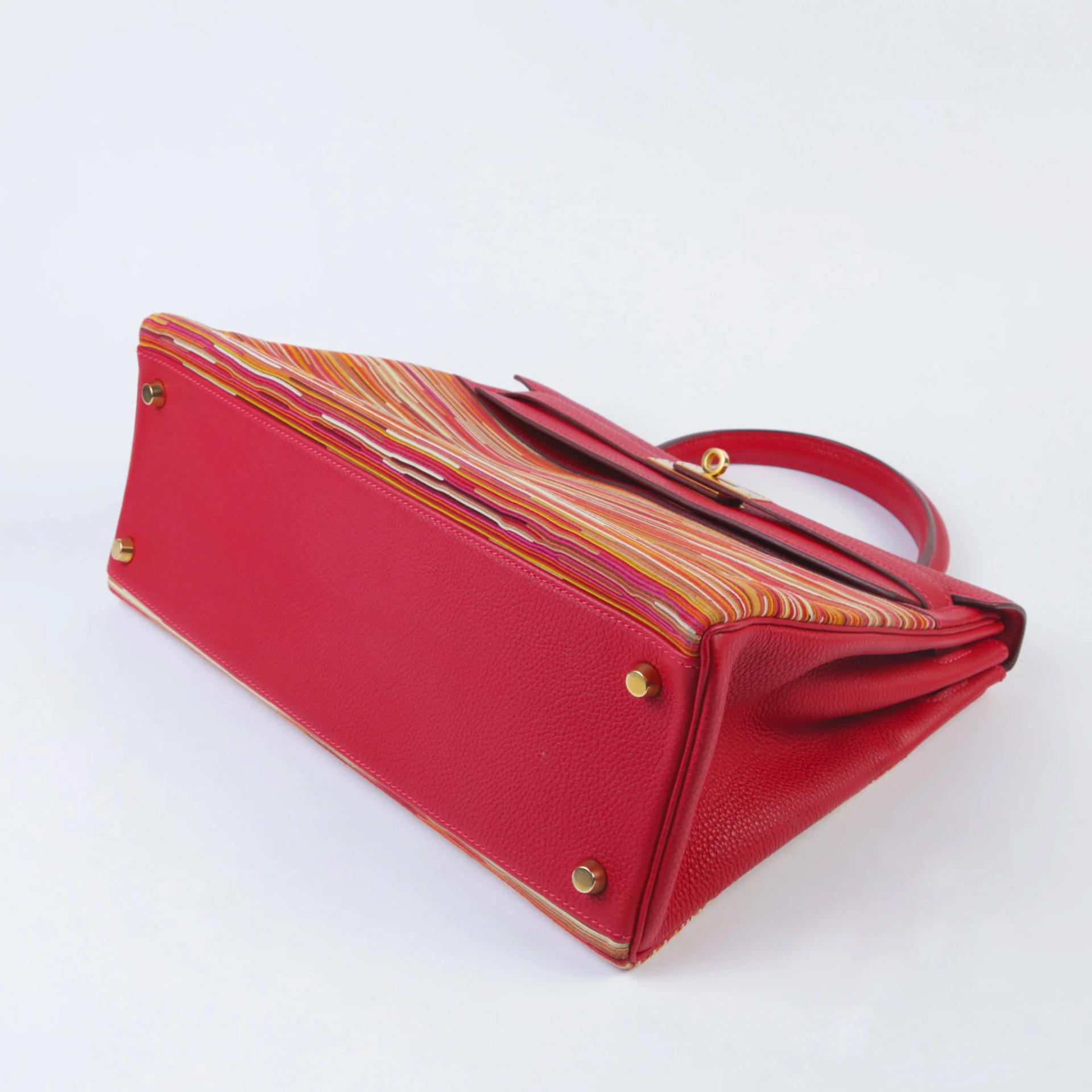 Good ( Rank AB) HERMÈS Kelly 32 Rouge Vif (53) Vibrato Gold hardware Square G (2003) - 5