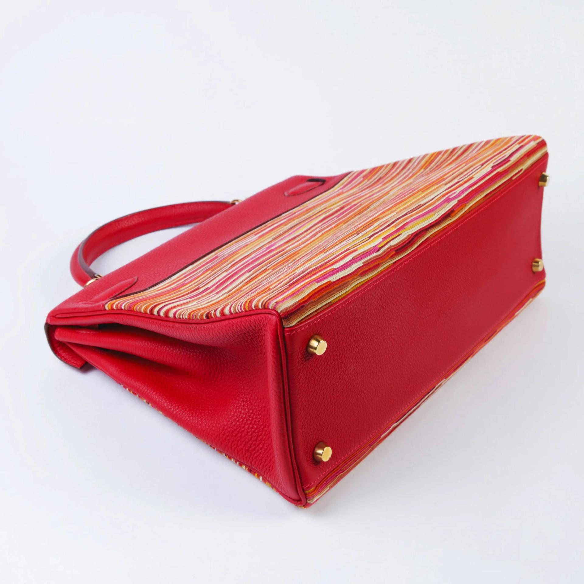 Good ( Rank AB) HERMÈS Kelly 32 Rouge Vif (53) Vibrato Gold hardware Square G (2003) - 6