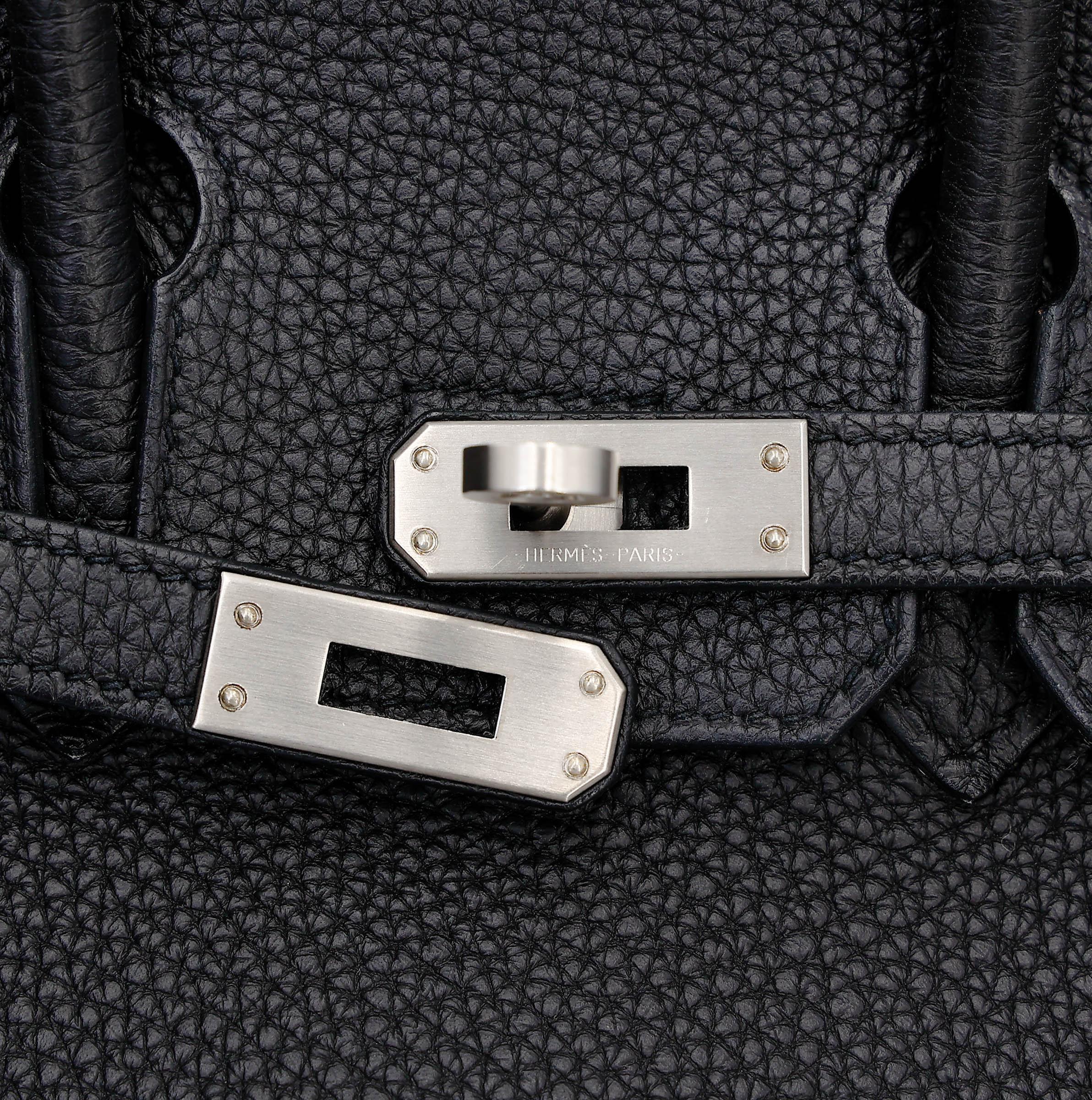 Very Good ( Rank A) HERMÈS Special Order Birkin 25 HSS Verso Noir (89) Bleu Saphir (73) Togo Brushed Palladium Z (2021) - 8