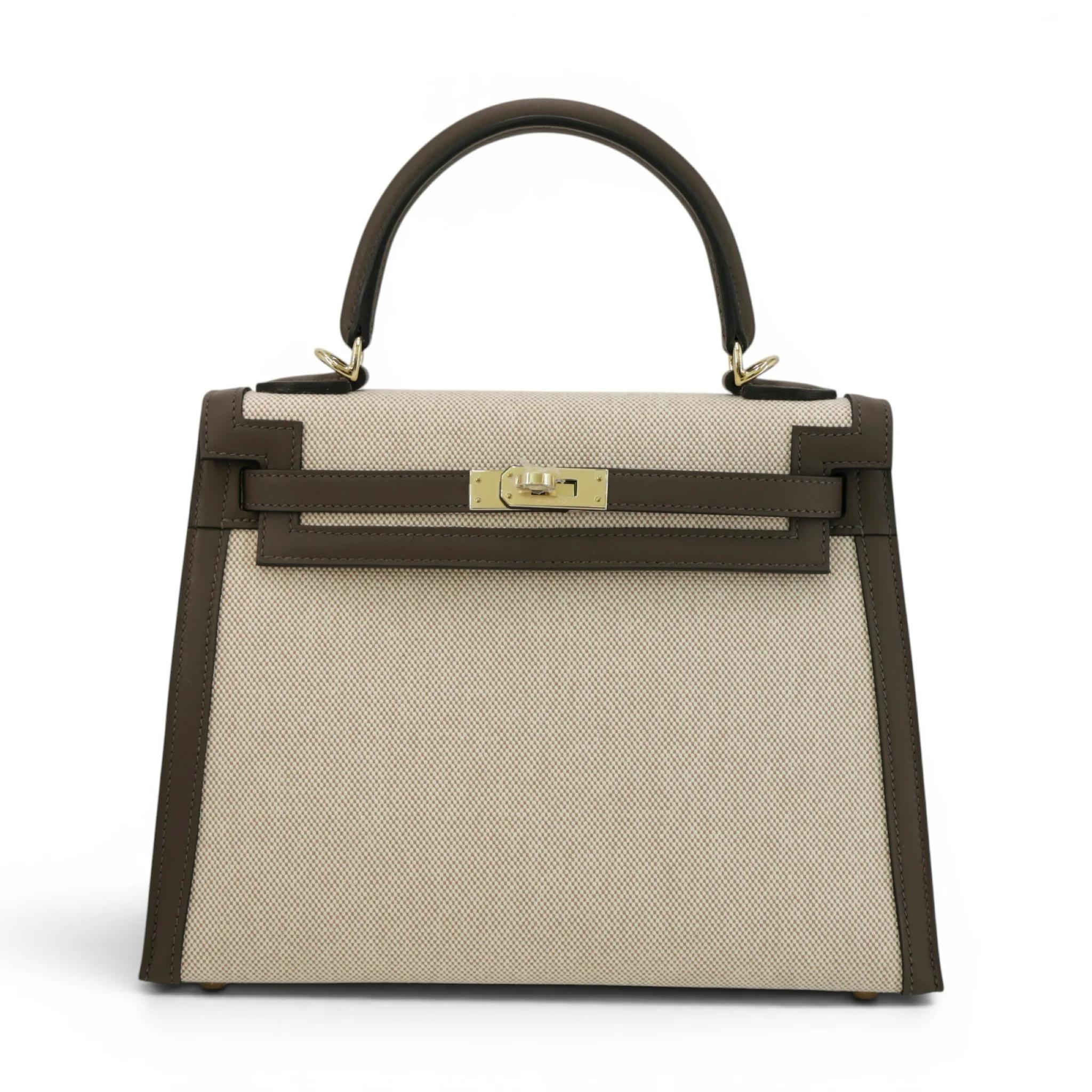 Brand New ( Rank N ) HERMÈS Kelly 25 Sellier Ecorce (4C) Beige Swift Toile H canvas Permabrass hardware K (2025) - 1