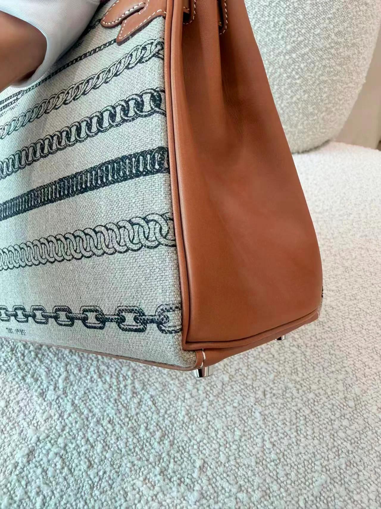 Very Good ( Rank A) HERMÈS Limited Edition Kelly 28 De Camp Dechainee Fauve (34) Barenia Toile Camp canvas Palladium hardware A (2017) - 15